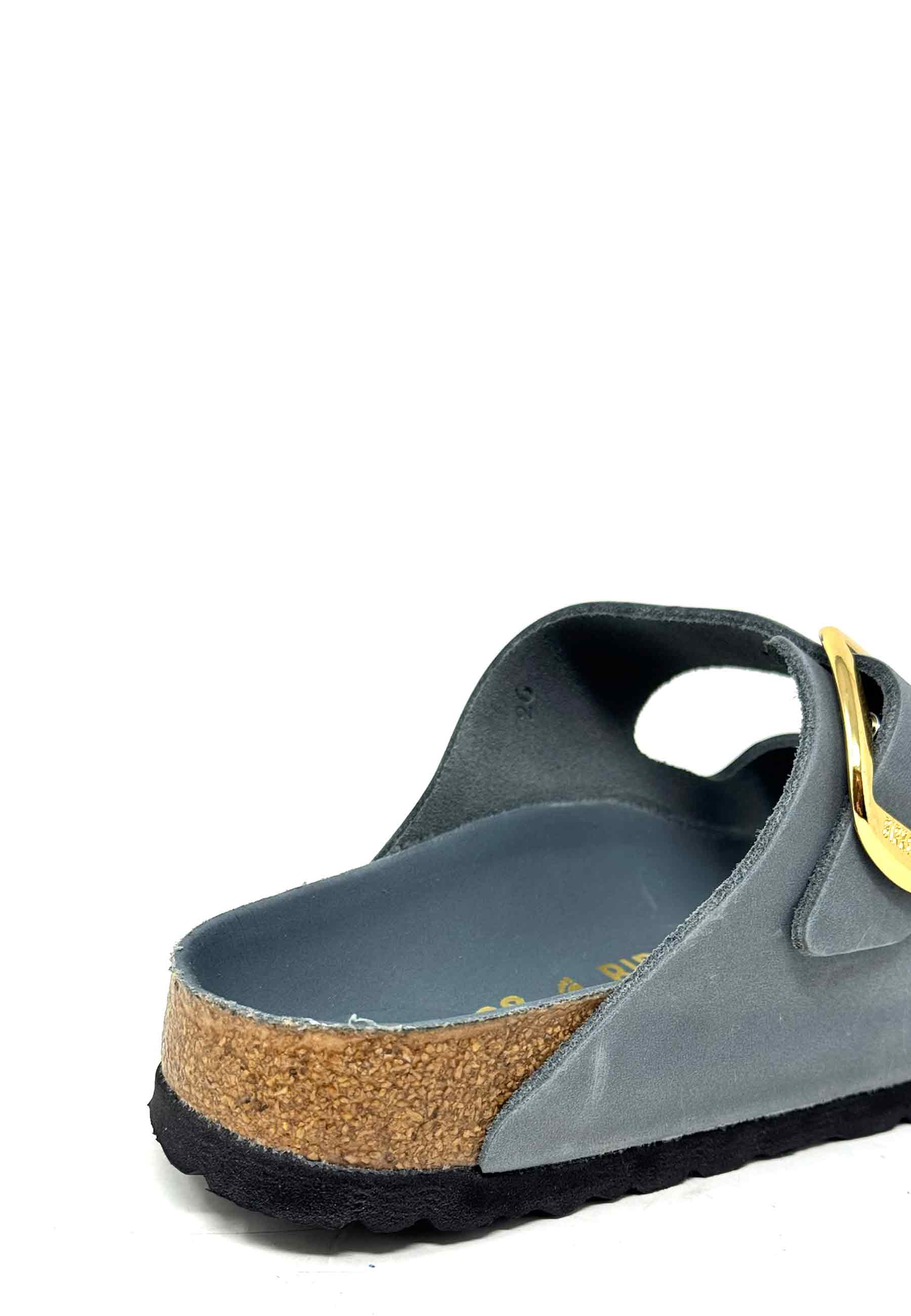 Arizona Big Buckle Pantolette | Basalt Gray