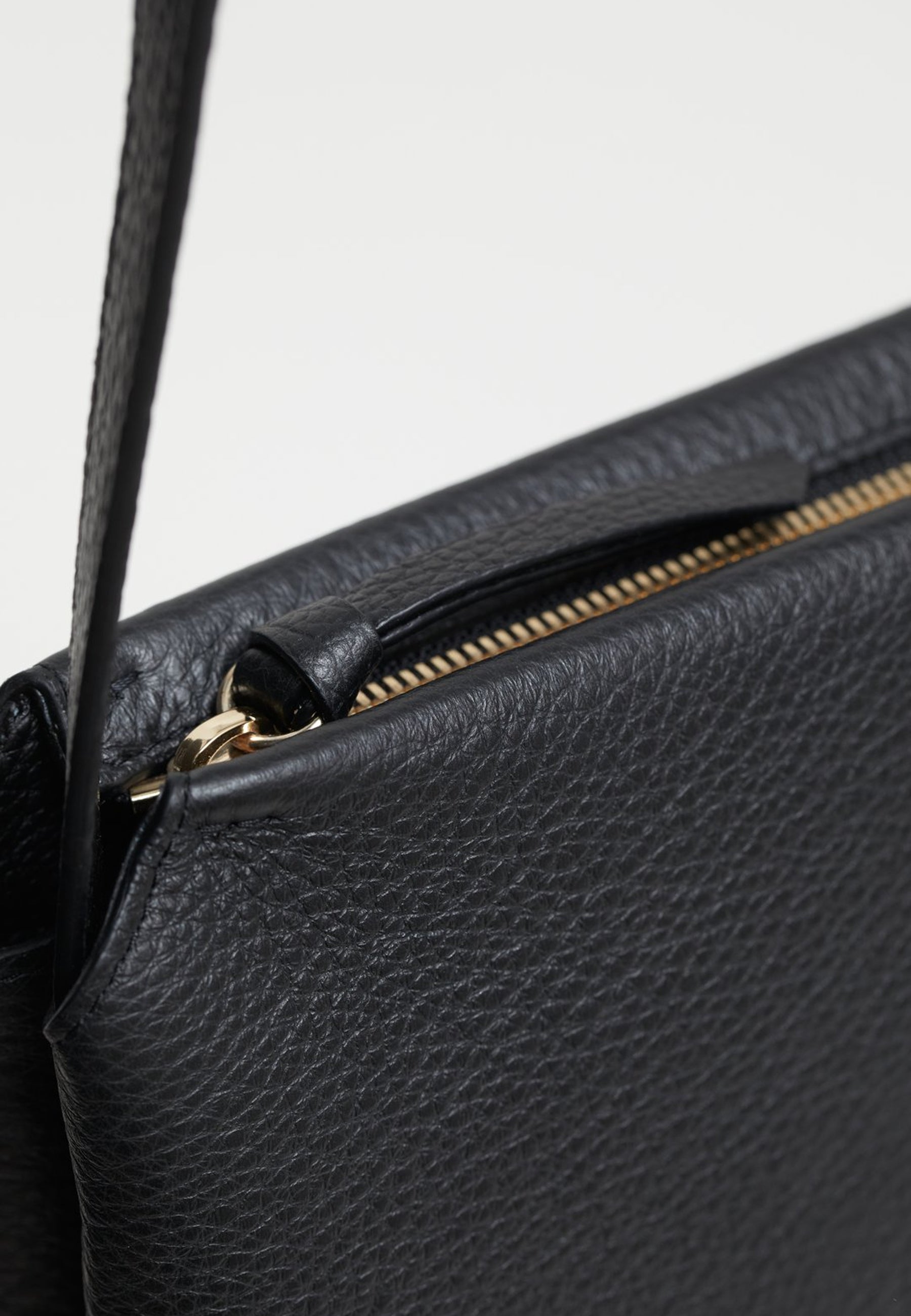 C90344 Taske | Sort