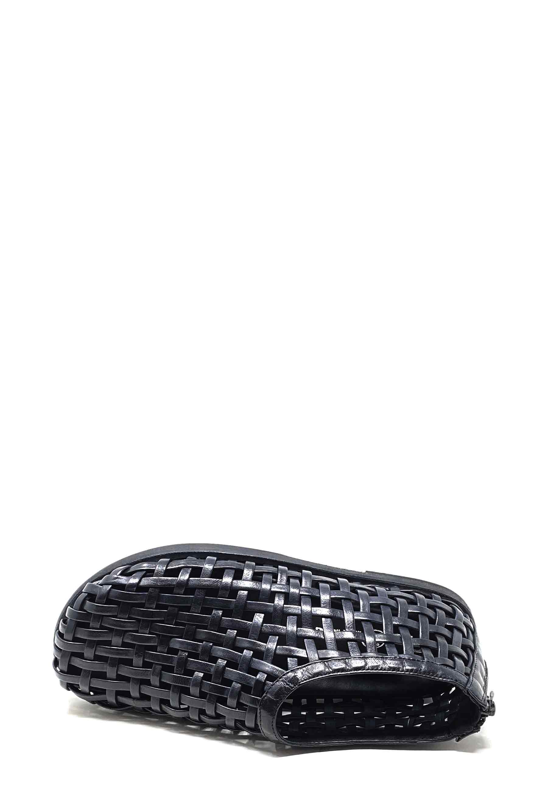 9115 Slip-On | Sort