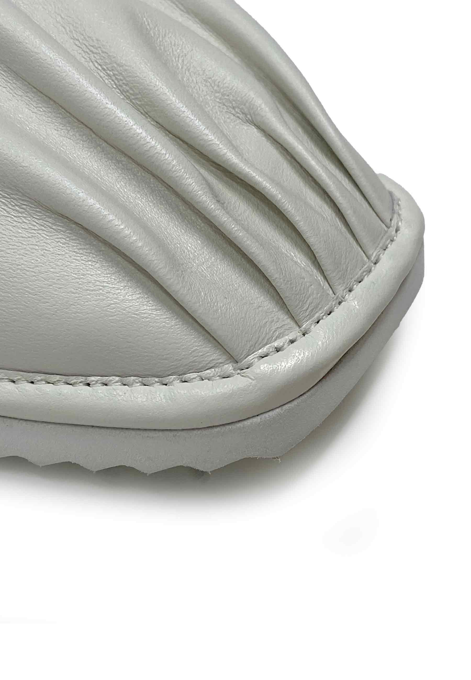 YH-02 Slip On | Offwhite