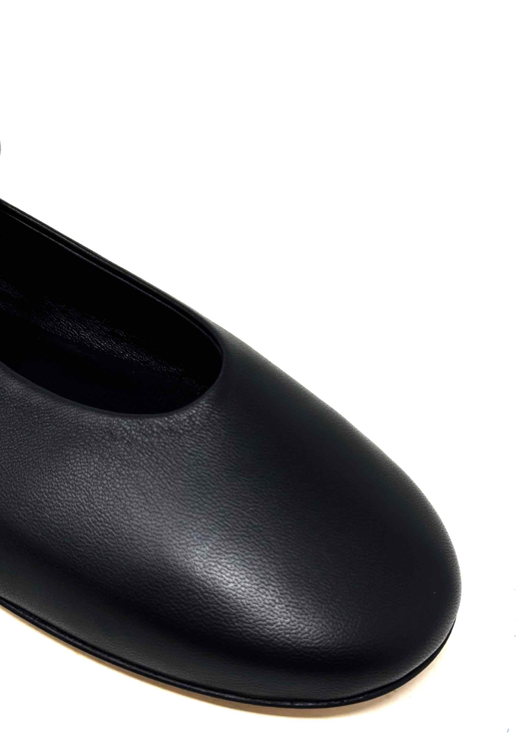 Alma Ballerina | Nero Ambra