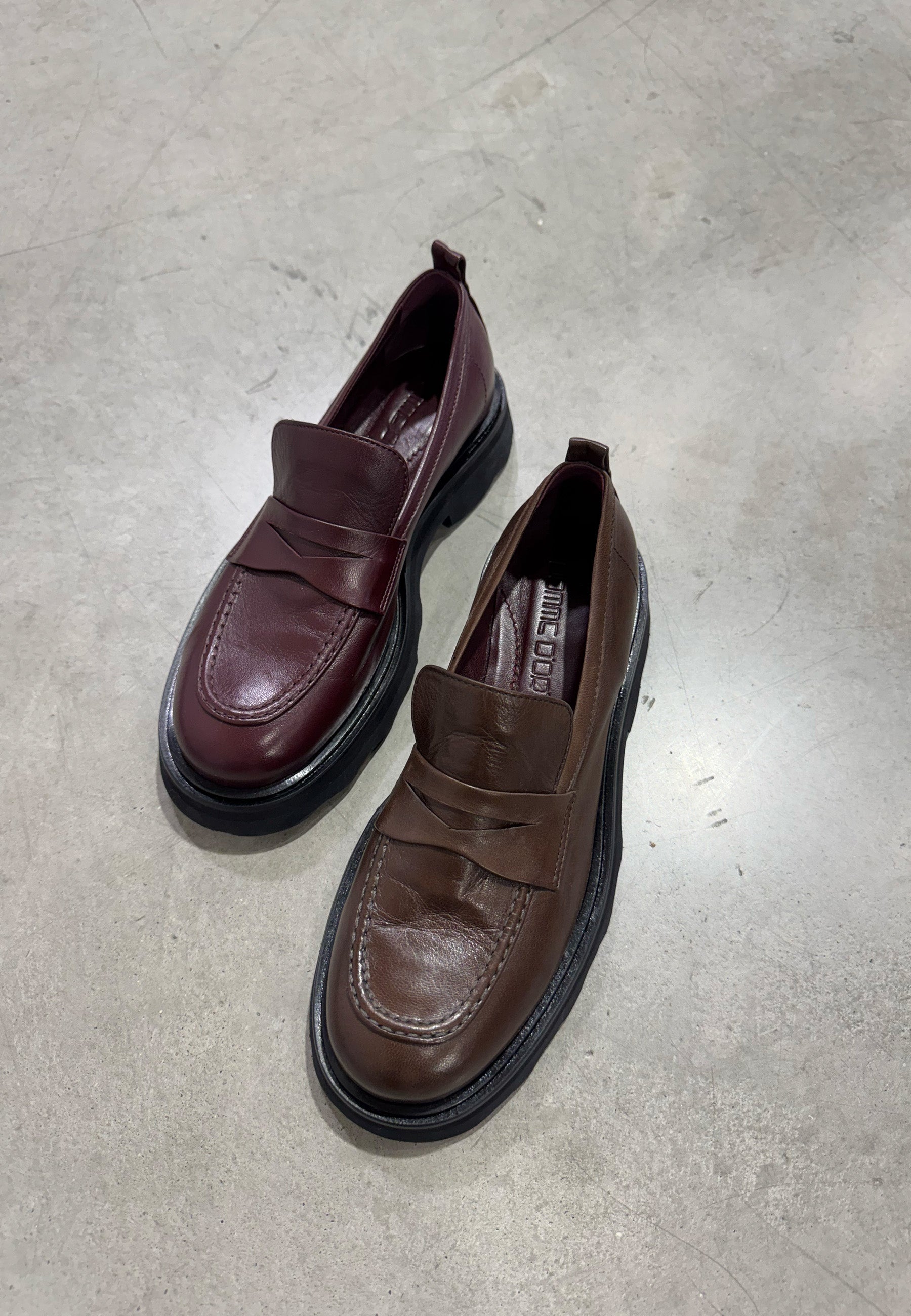 2205 Nicky Loafer | Espresso Glove
