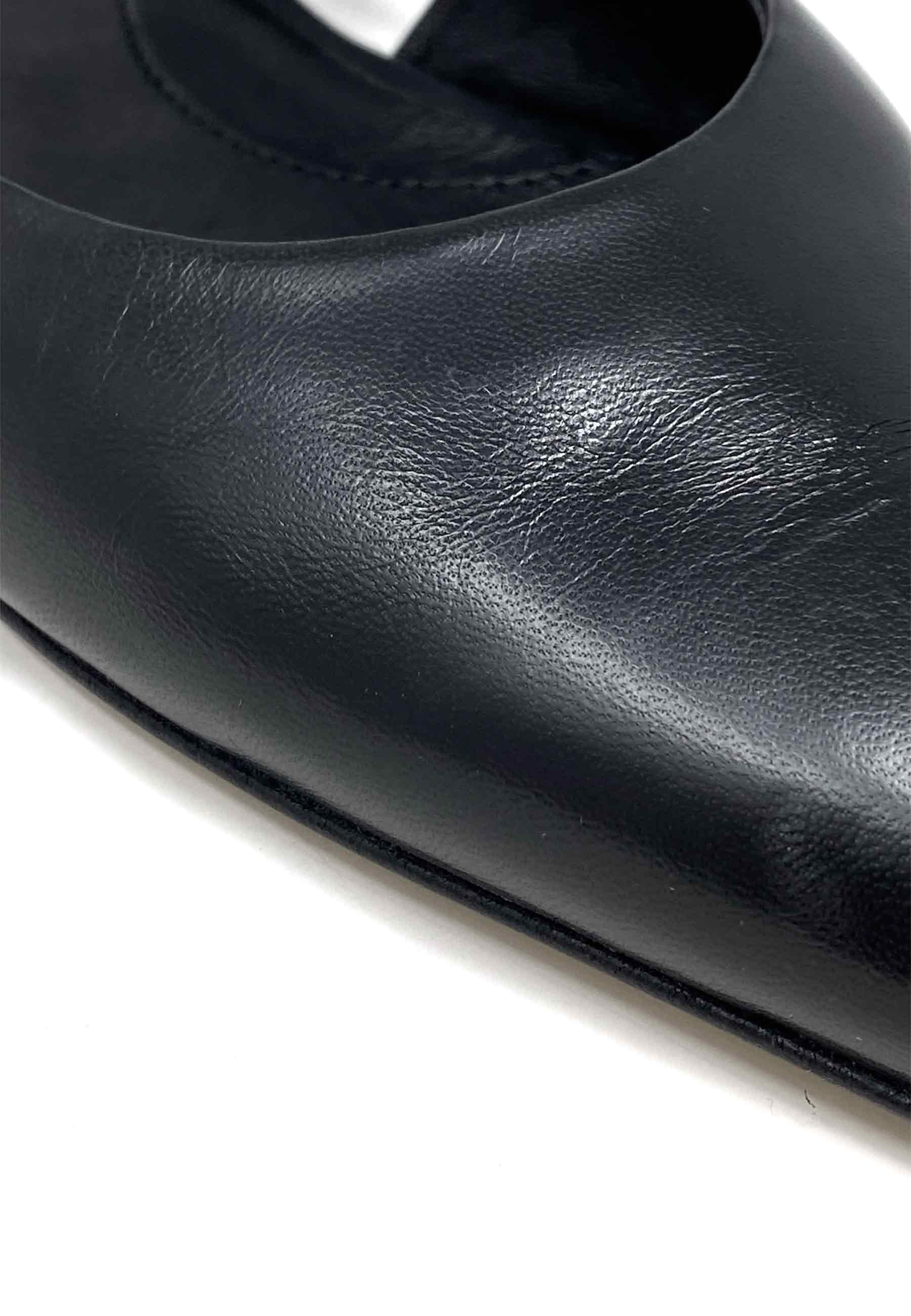1108 Anya Sling | Nero Glove