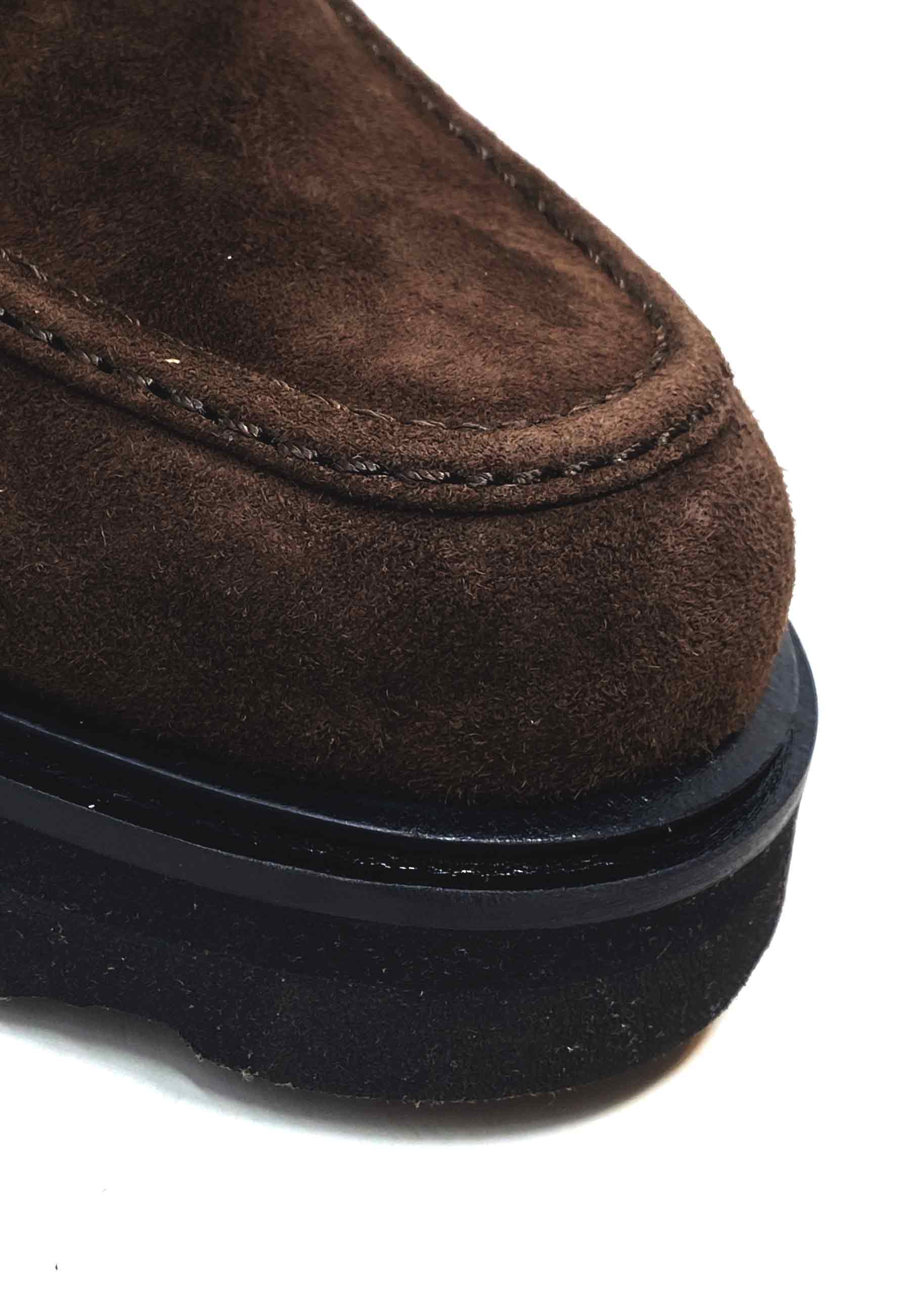 2213 Nicky Boat | Espresso Camoscio