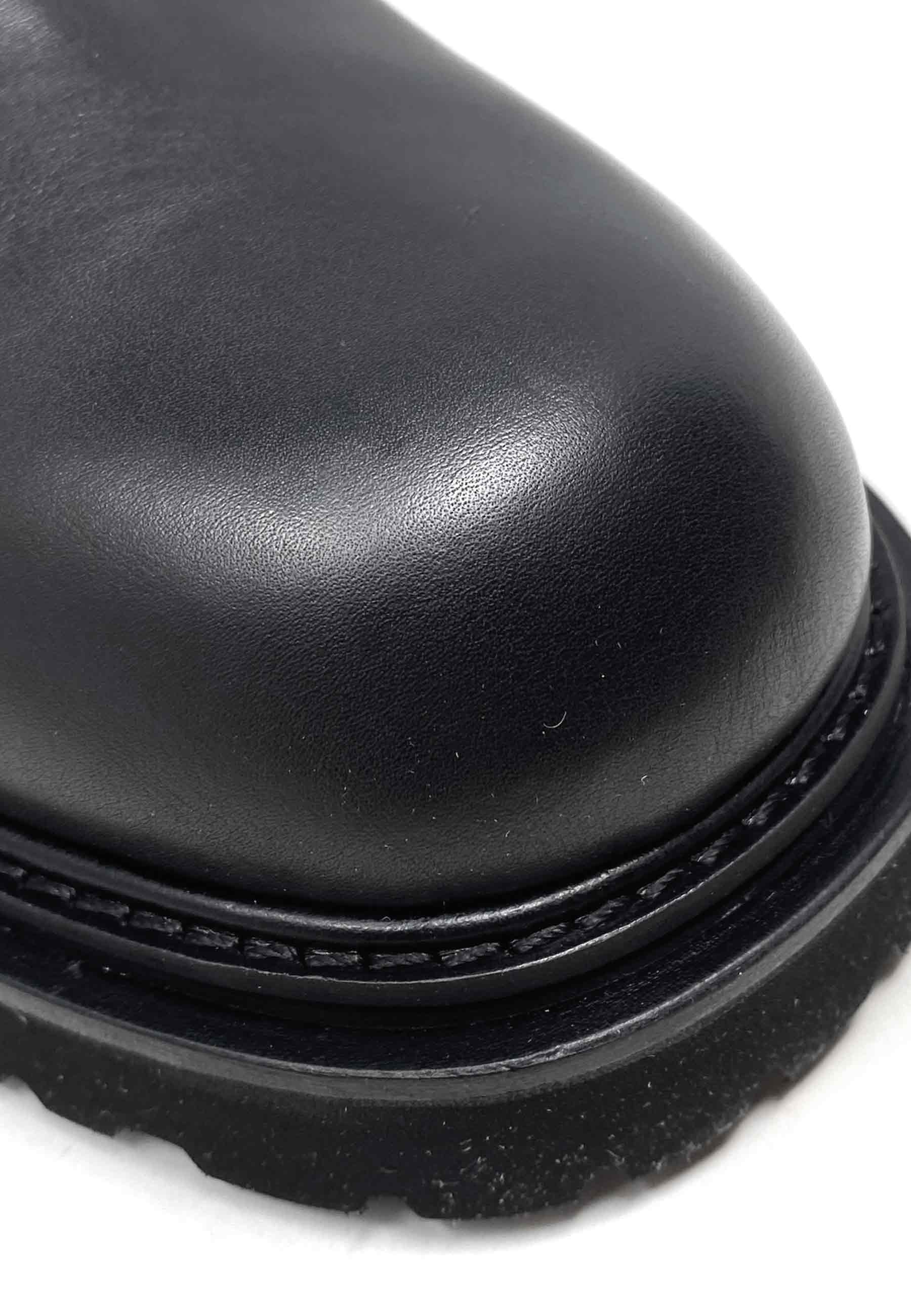 2277 Beth Boot | Nero Seta
