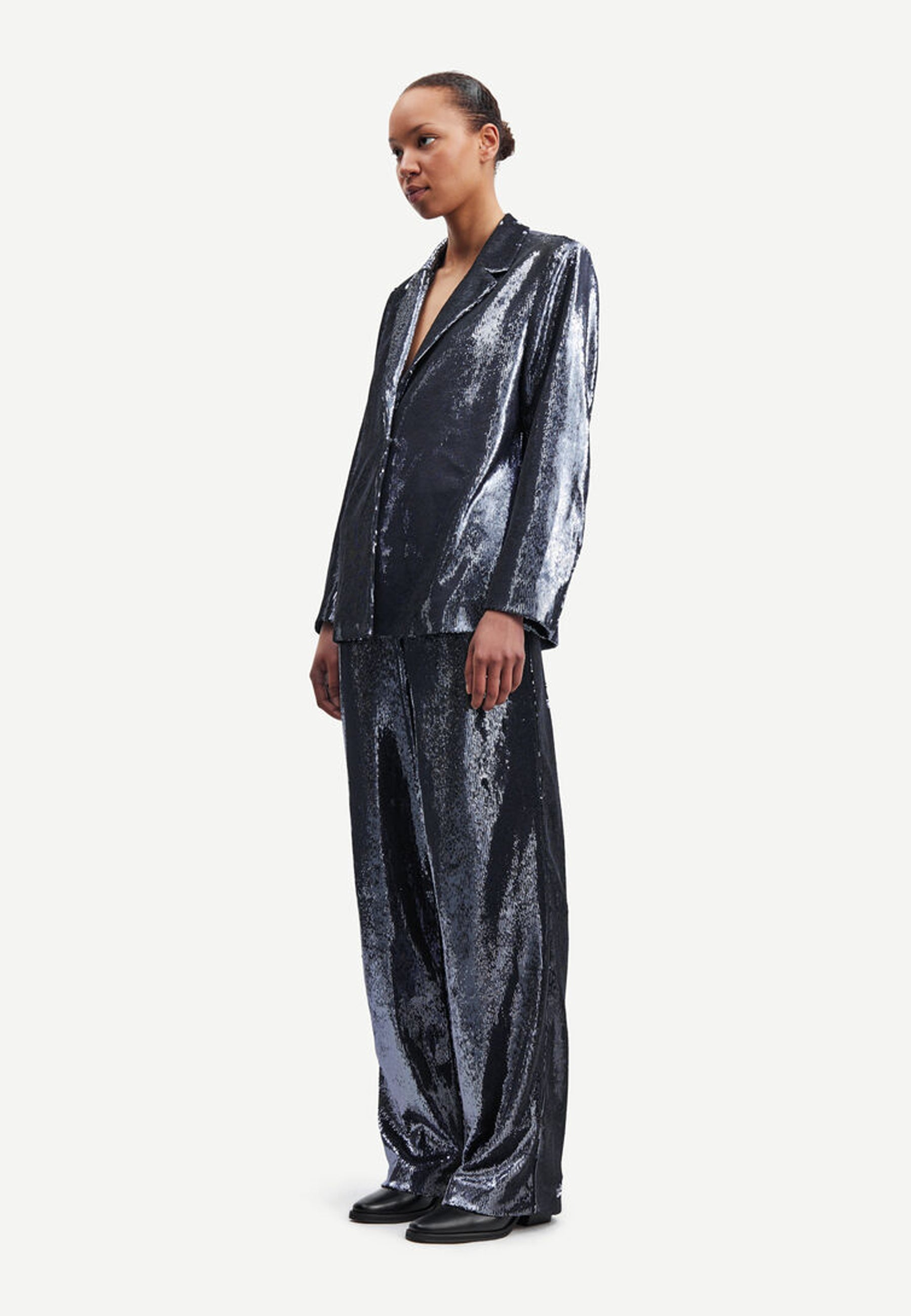 Raven Blazer | Turbulence