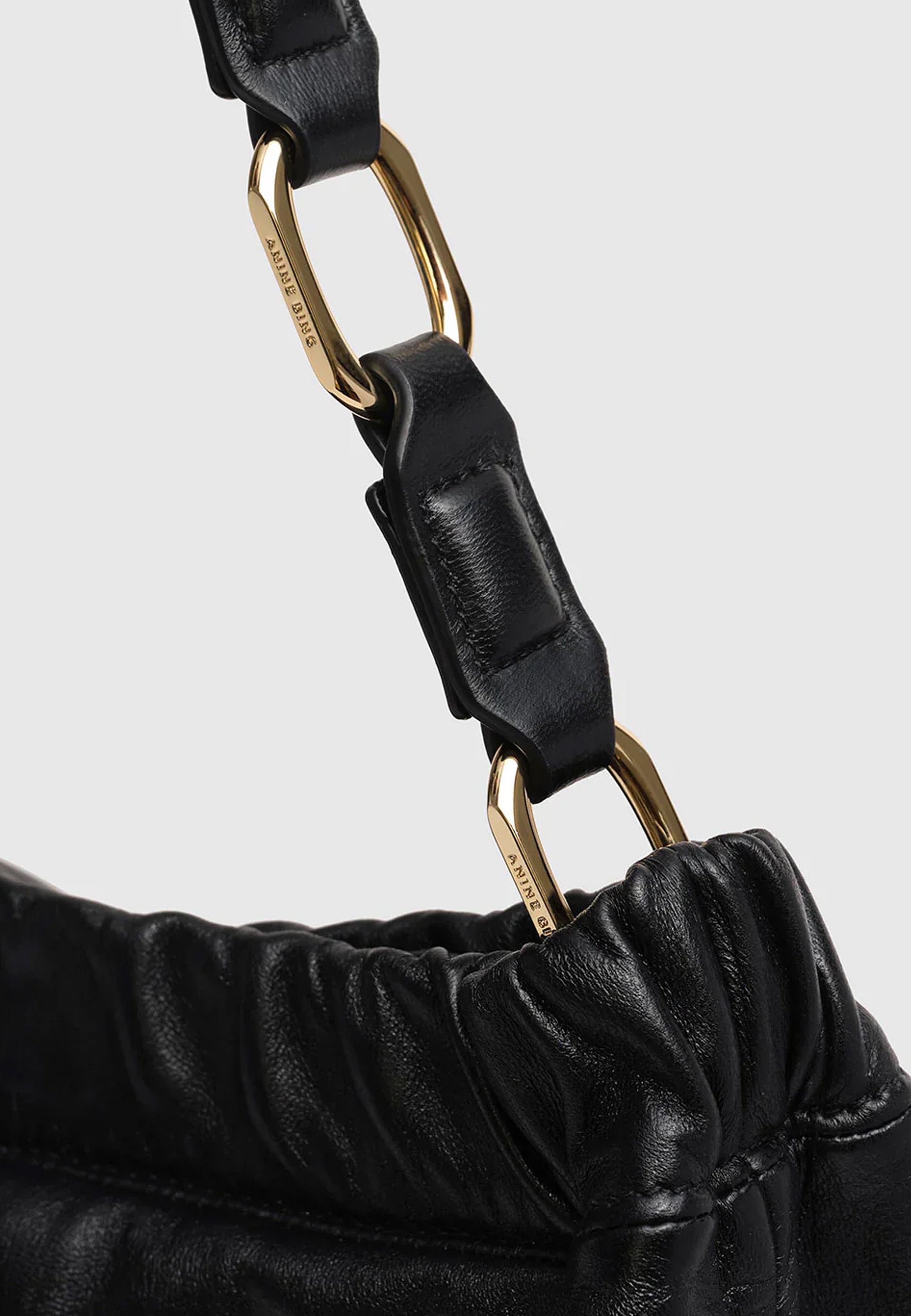 Kate Tasche | Black