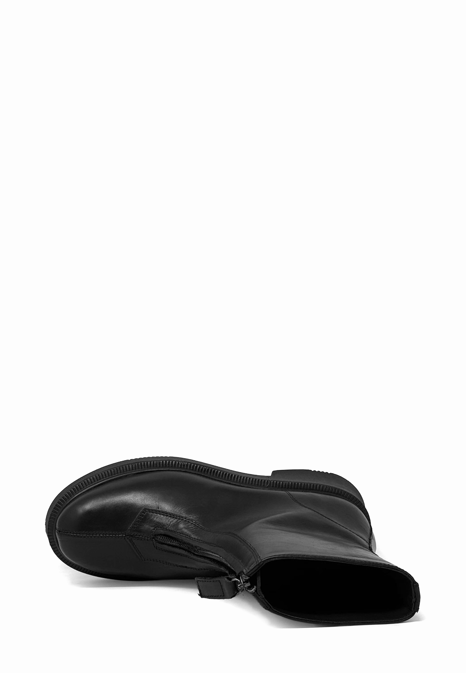 Mon Boot | Nero