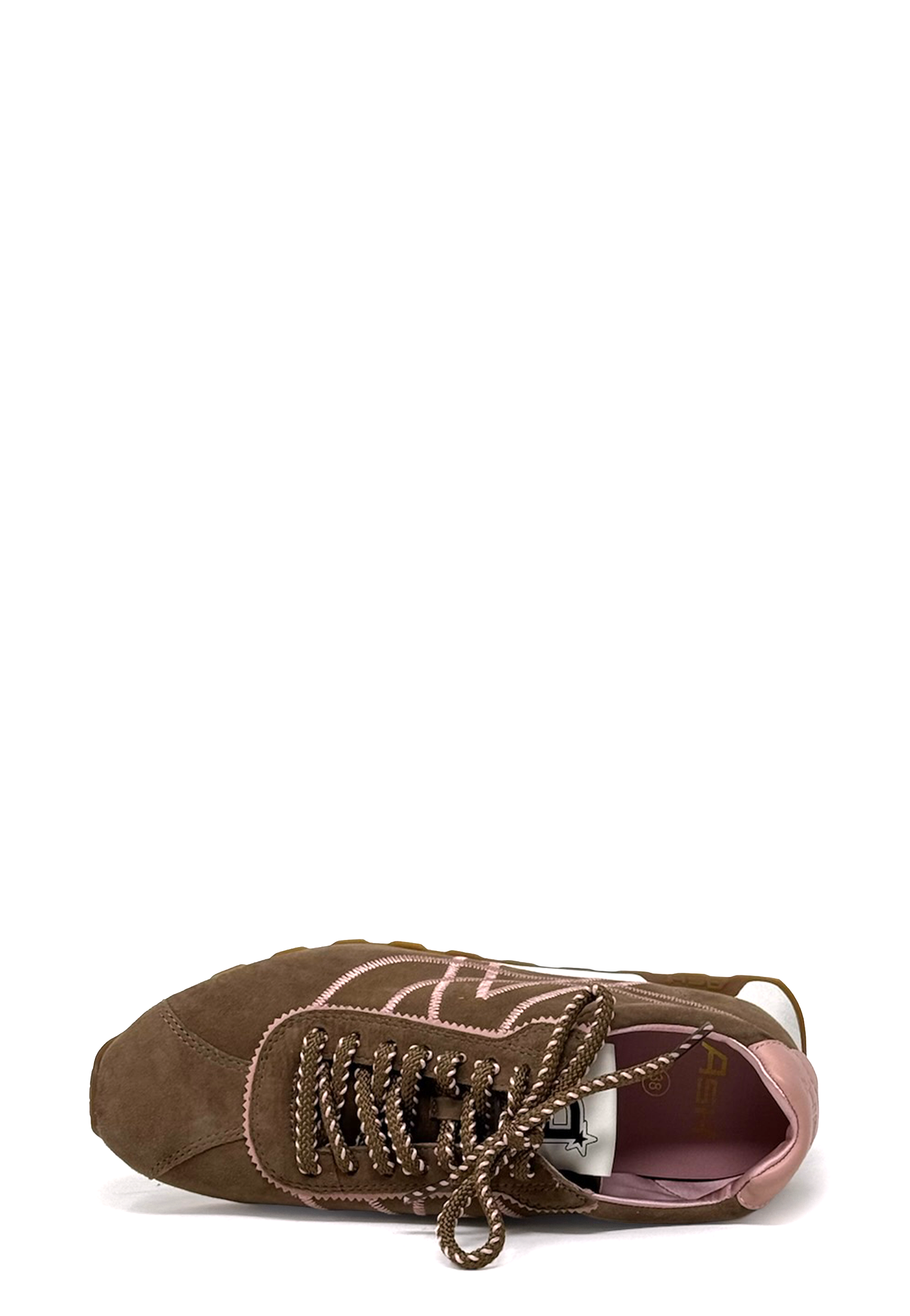 Killer Sneaker | Fandango