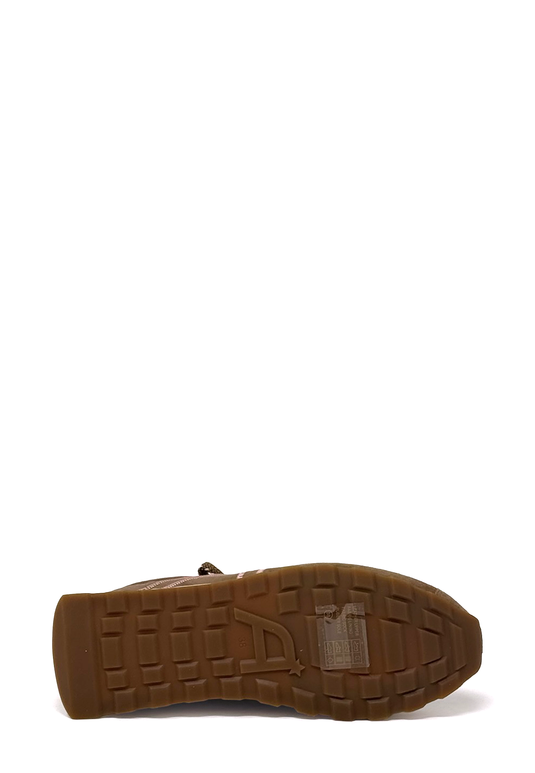 Killer Sneaker | Fandango