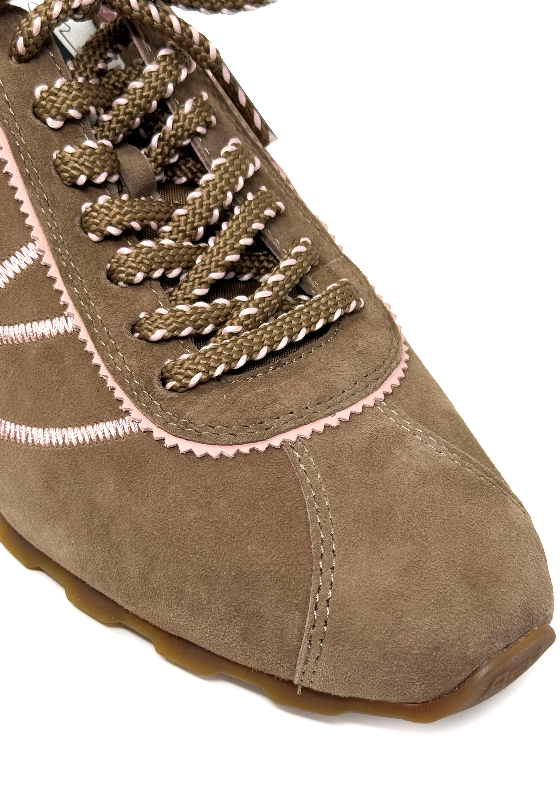 Killer Sneaker | Fandango