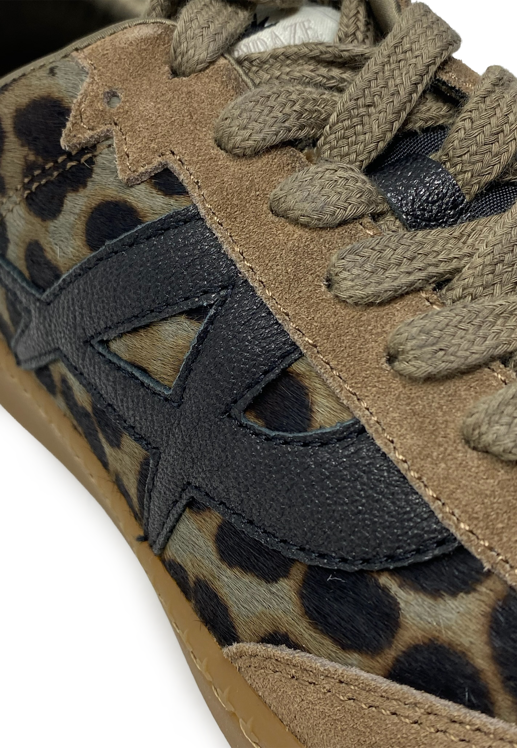 Sunset D Sneaker | Leo Brown