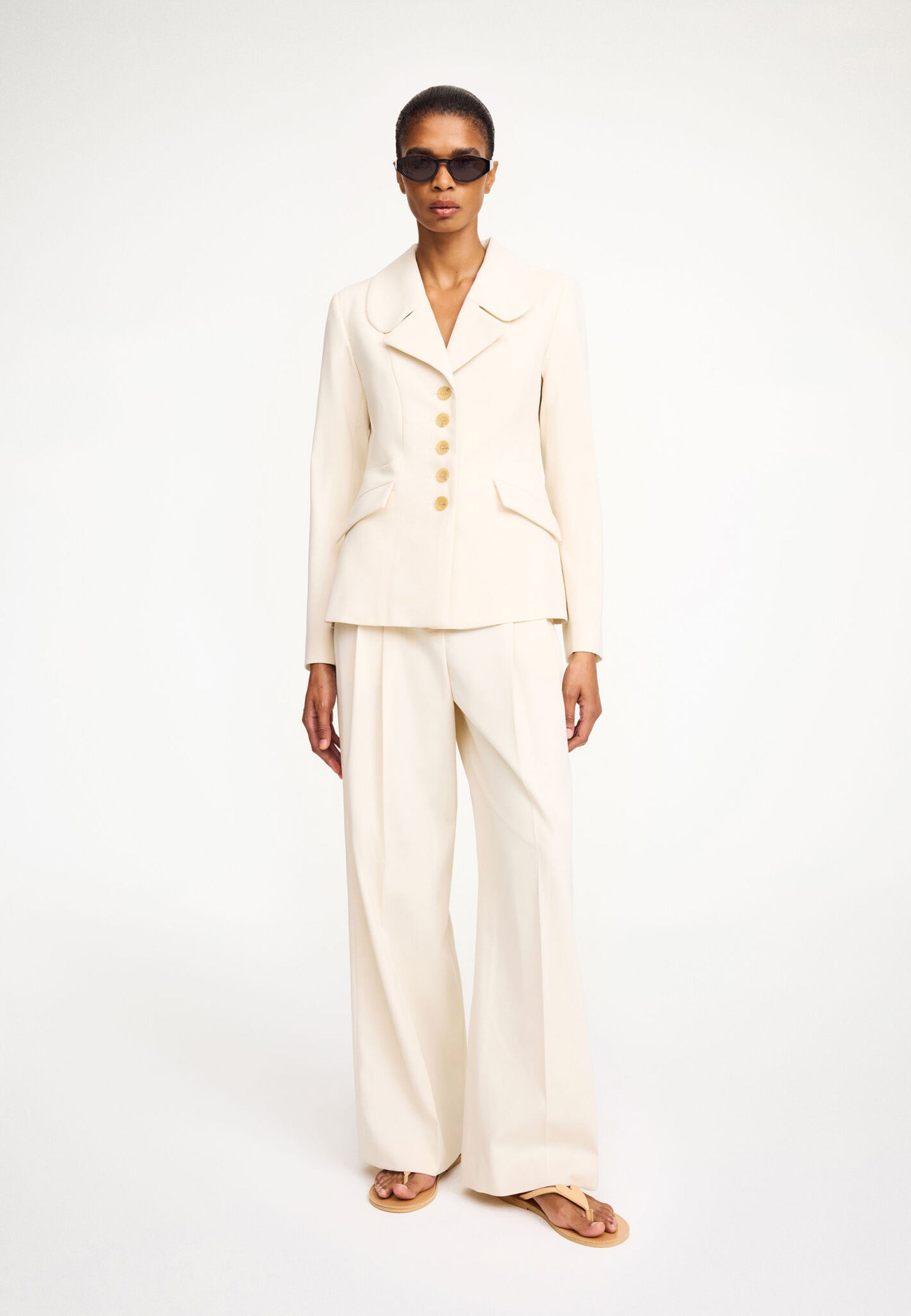 Adrienna Fitted Blazer | Pearl