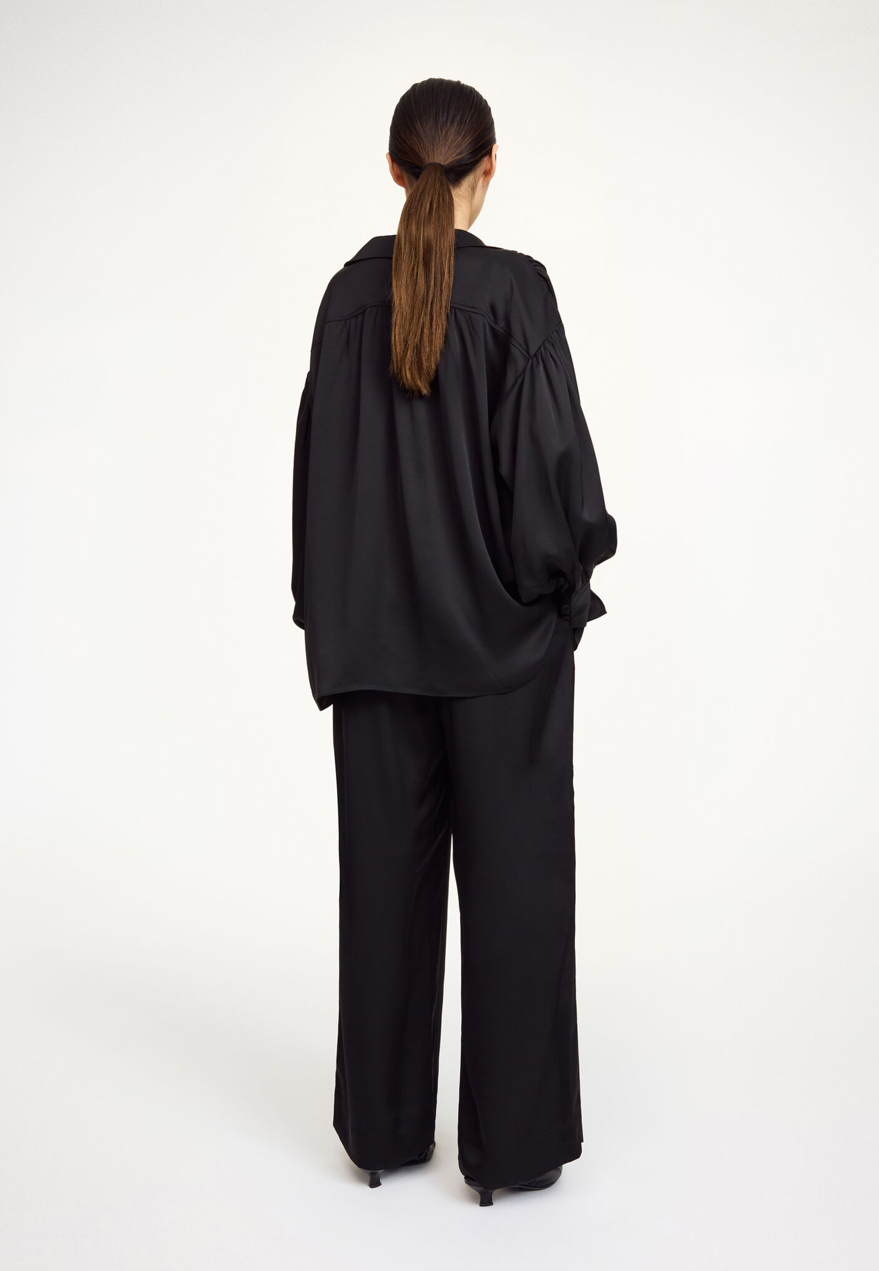 Cabello Wide Leg Fit Hose | Black