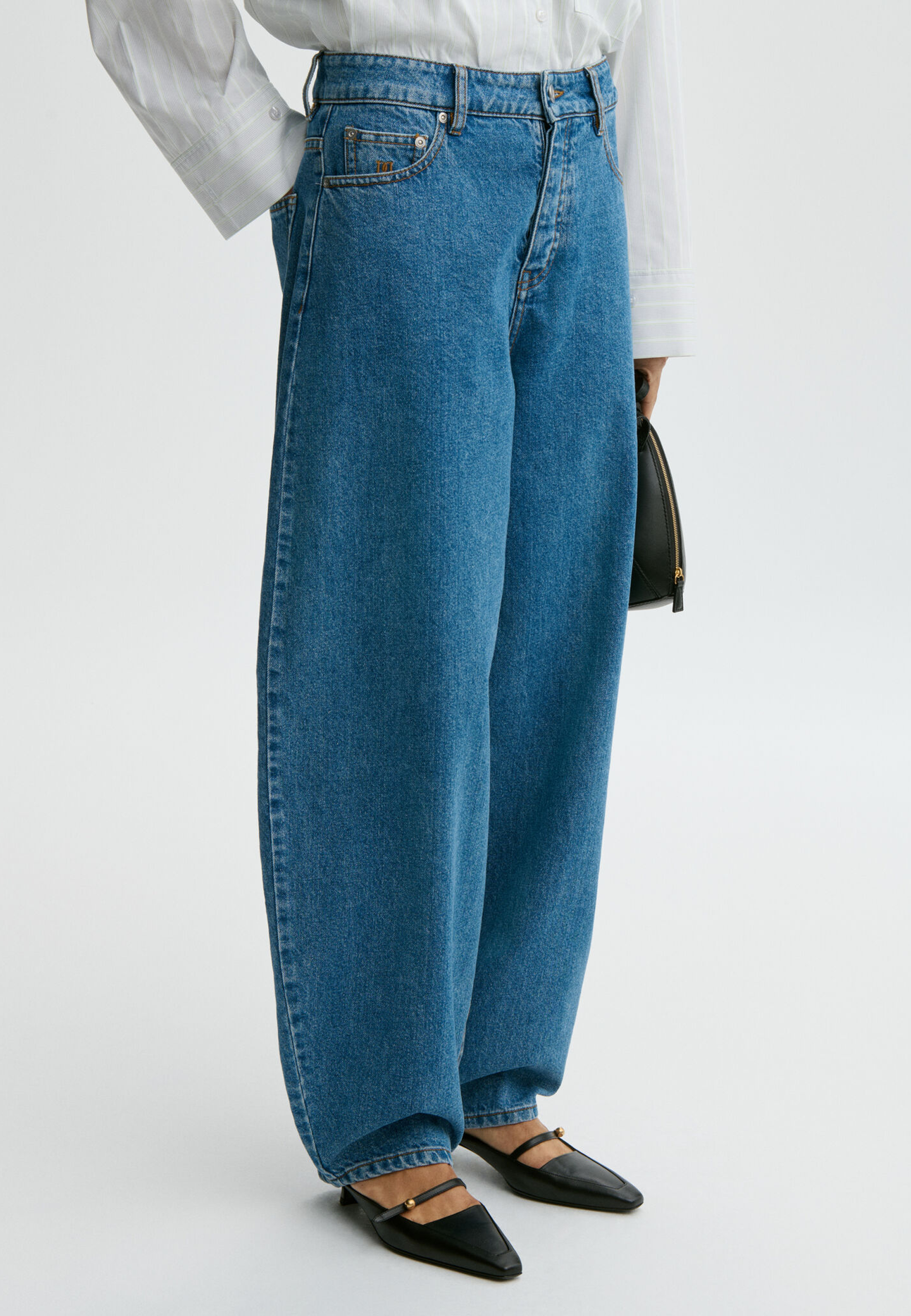 Dallas Barrel Fit Jeans | Mid Denim Blue