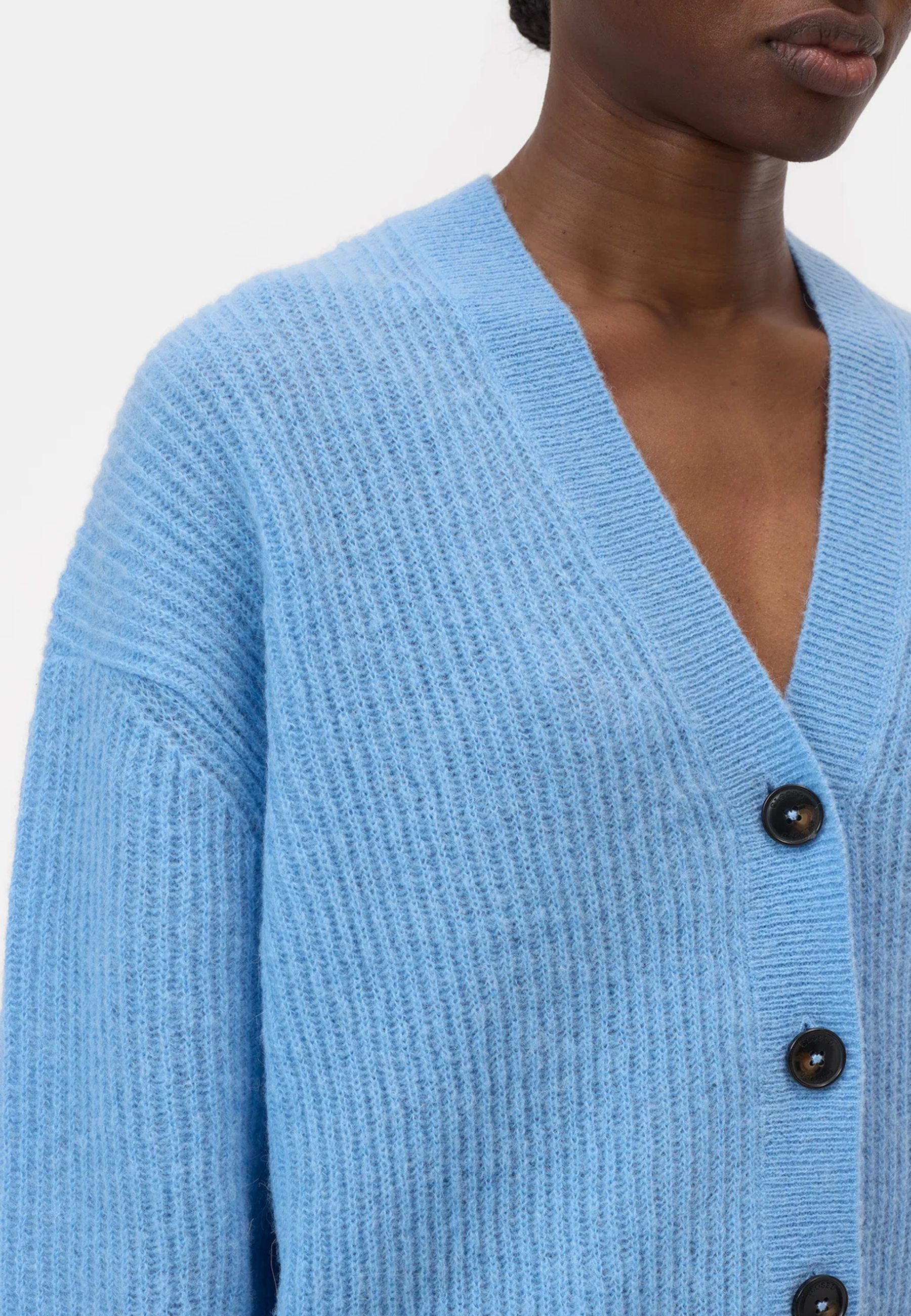 C96098 V-hals Alpaca Cardigan | Himmelblå