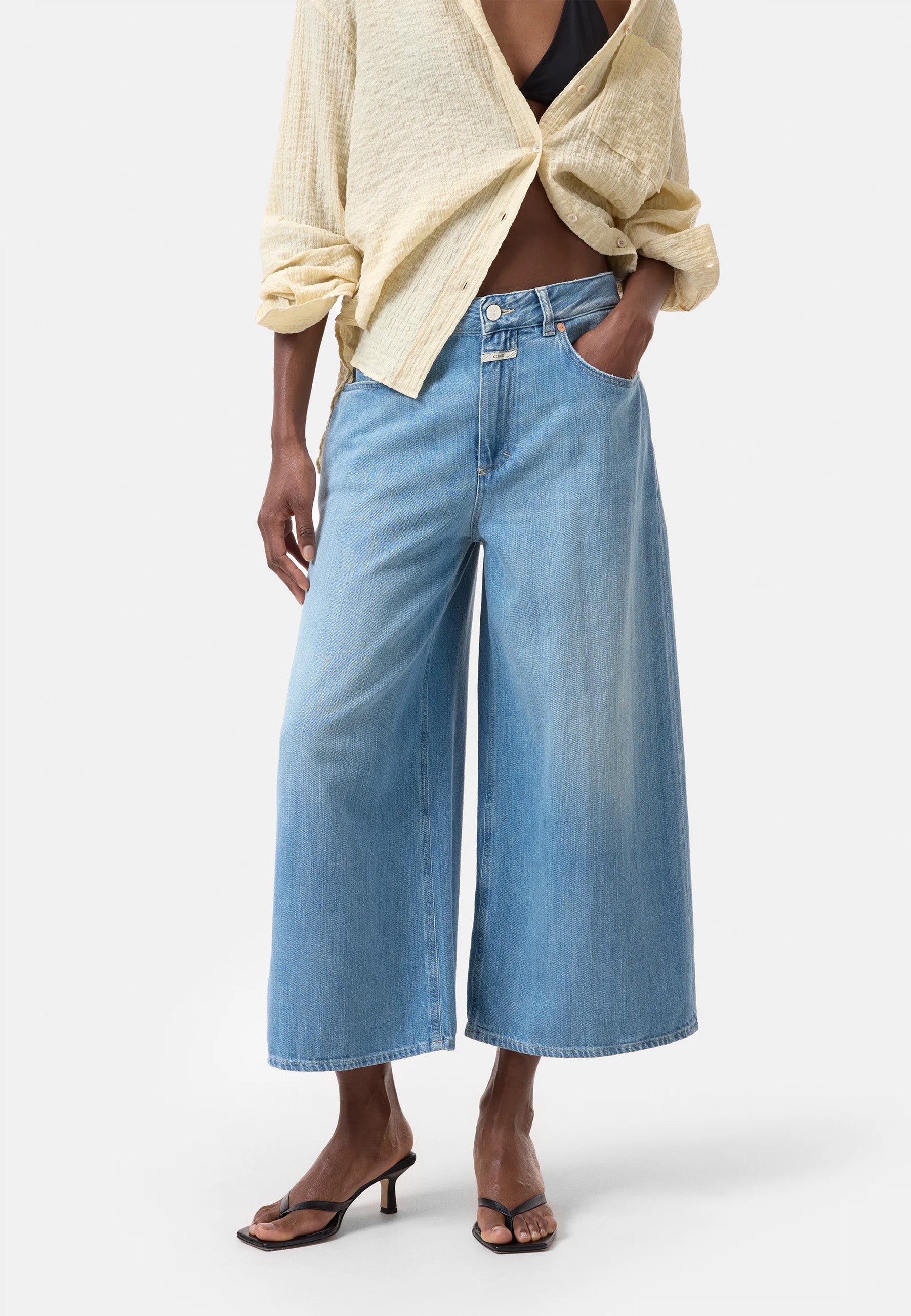 Lyna Jeans | Light Blue