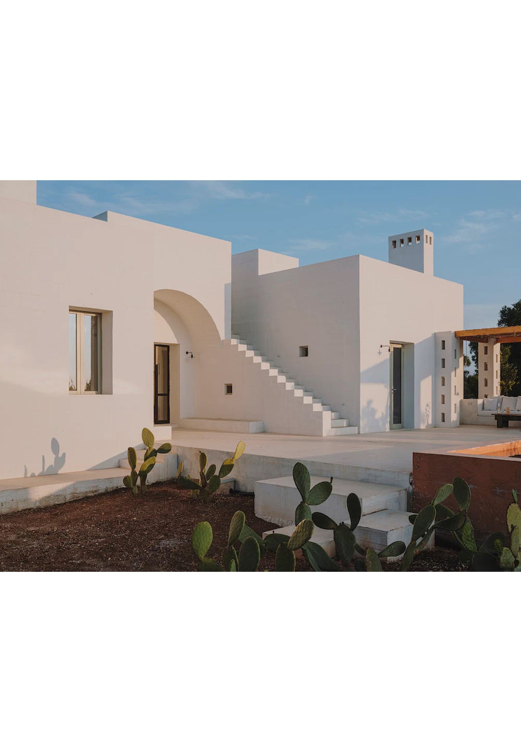 The Mediterranean Home Coffee Table Book