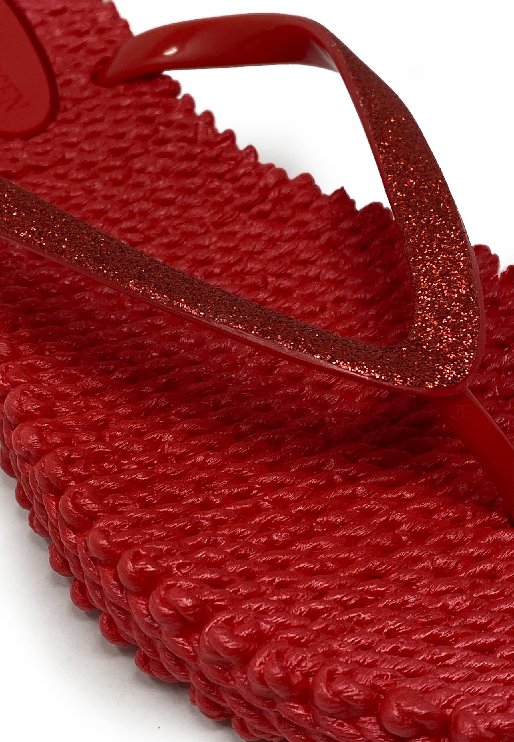 Cheerful 01 toe separator sandal | Deep Red