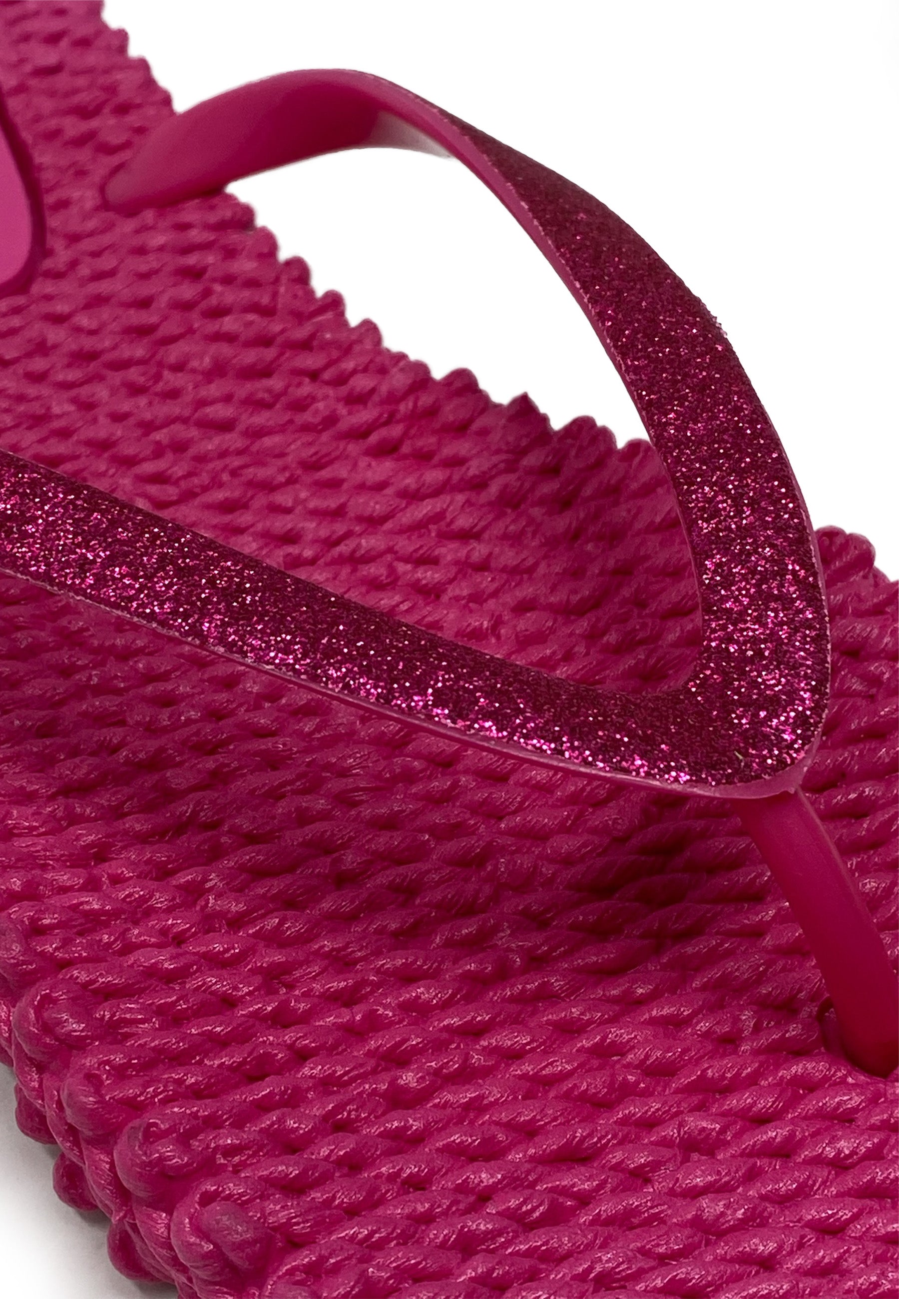 Cheerful 01 Flip Flops | Magenta