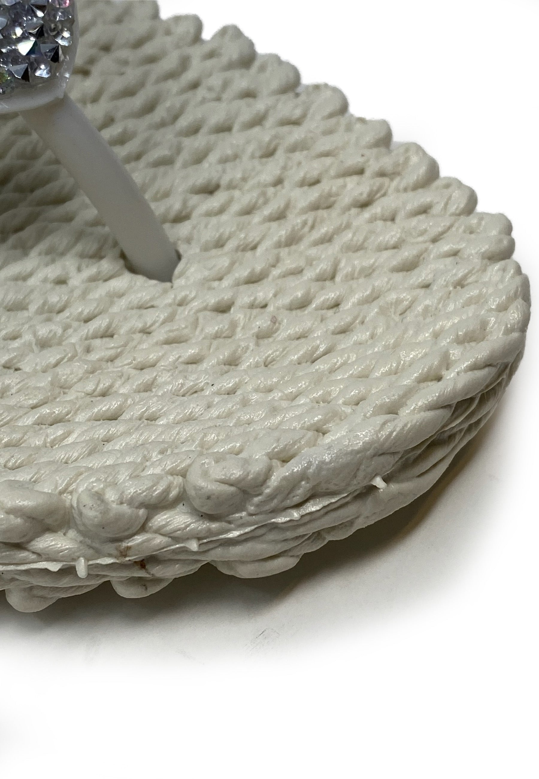 Cheerful 03G Toe Separator Sandal | cream