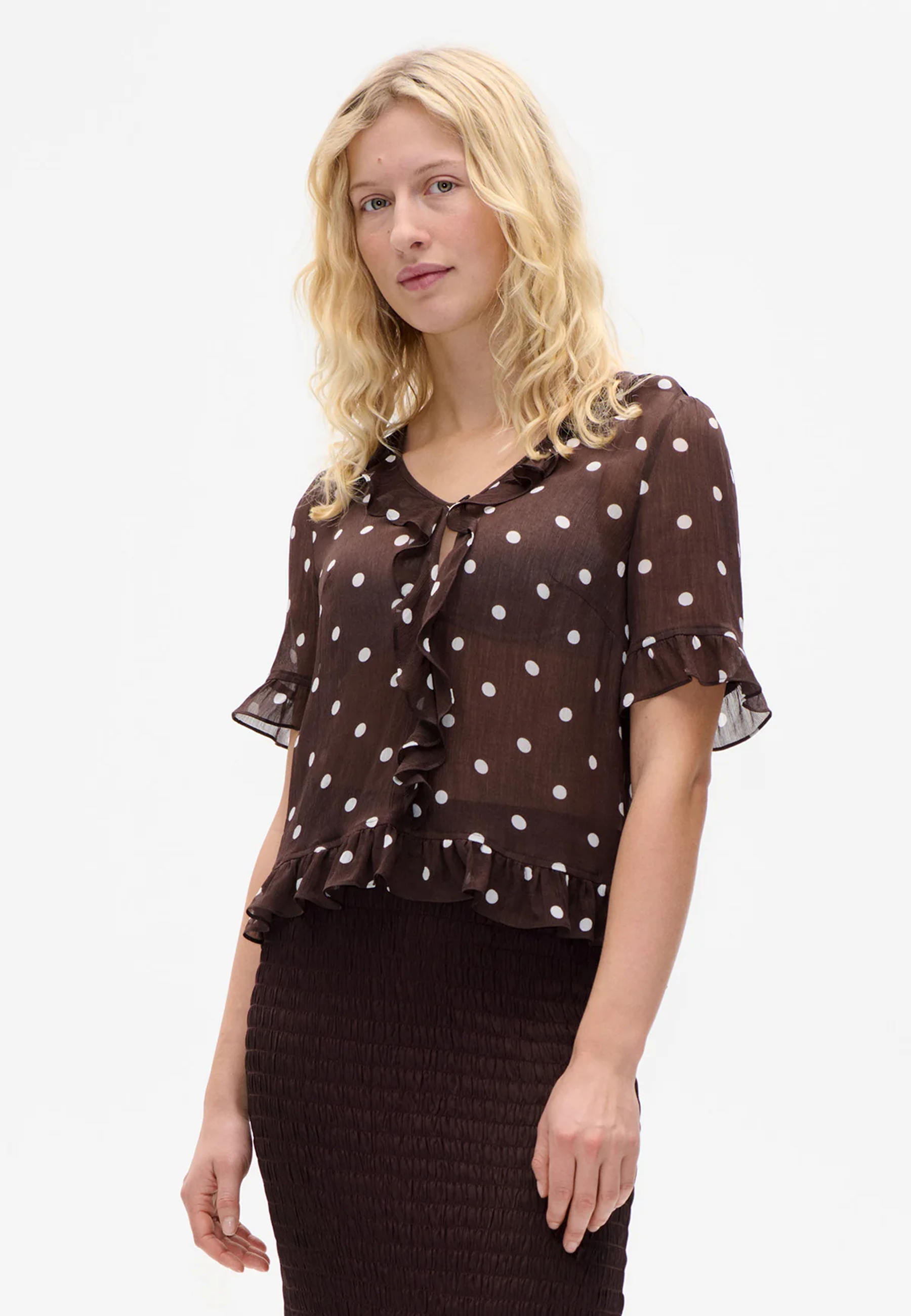 Madicen Kurzarm Bluse | Coffee Bean Dots