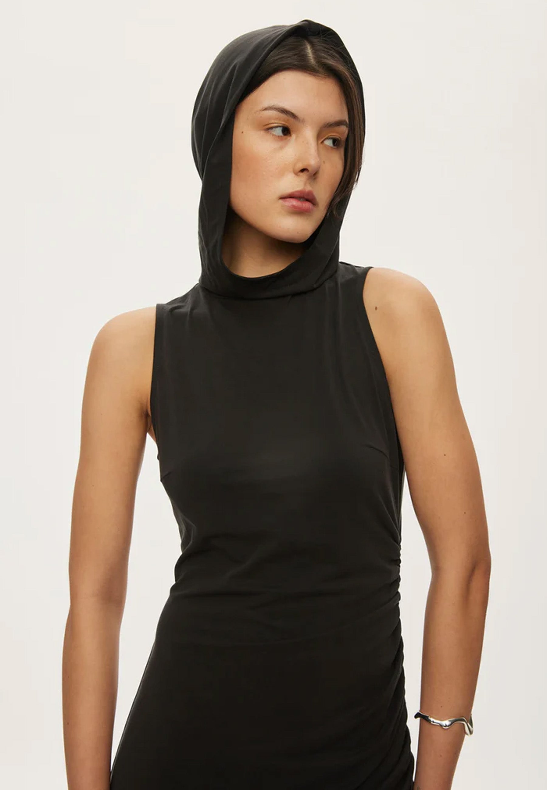 Hope Hood Maxikleid | Black Stone