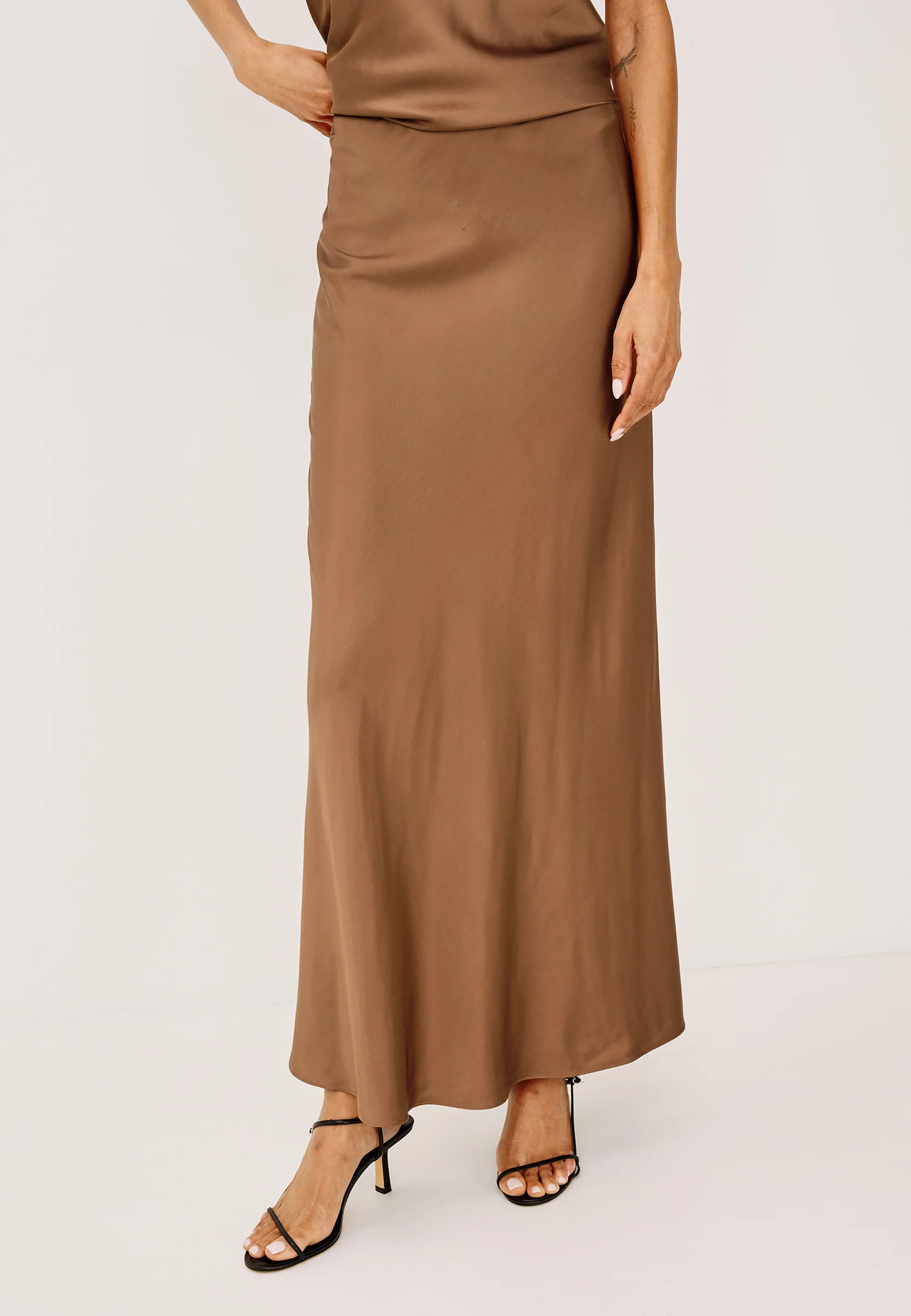 Romina Satin Maxirock | Cinnamon