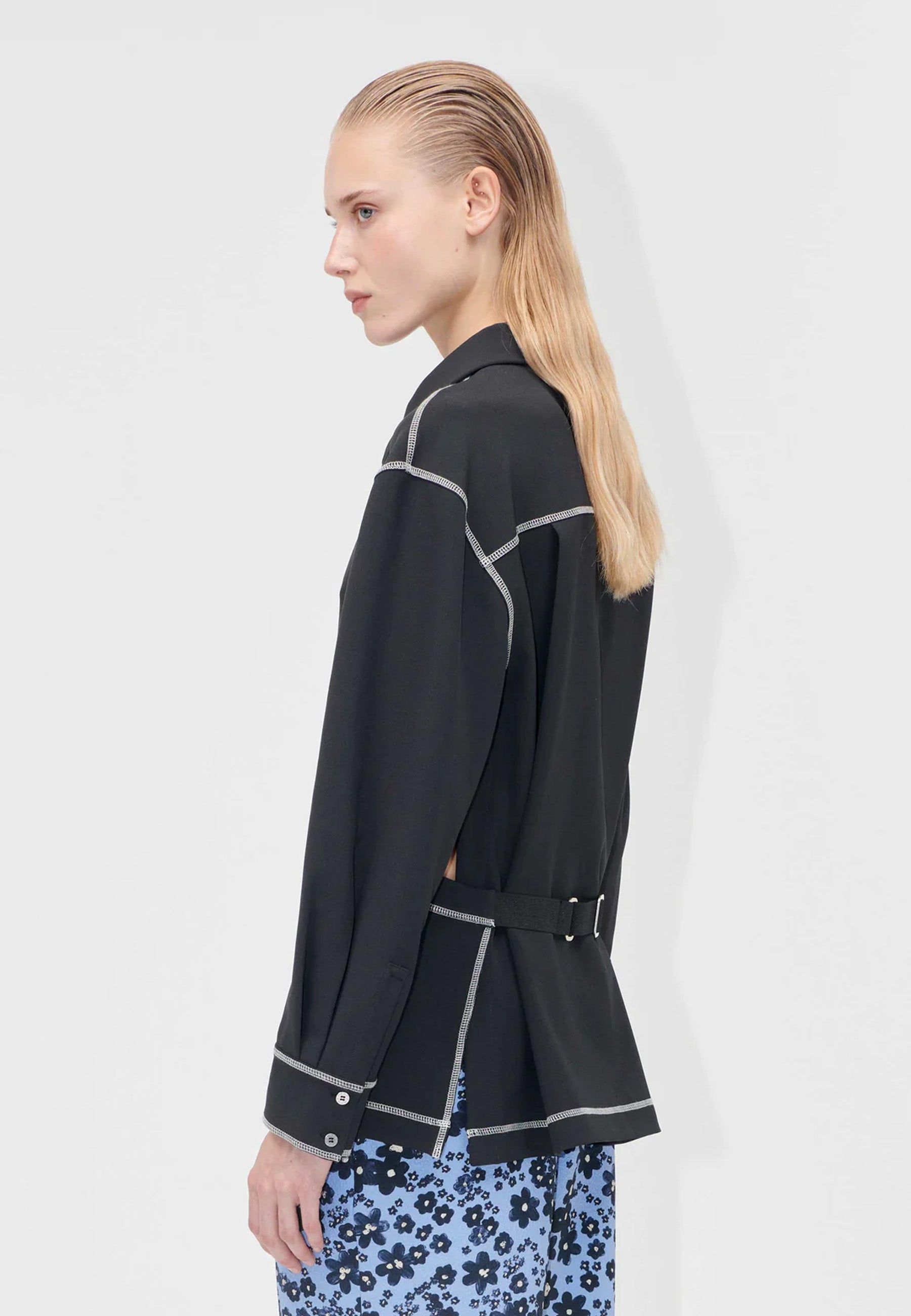 S029-2369 Cut Out Hemd | Black