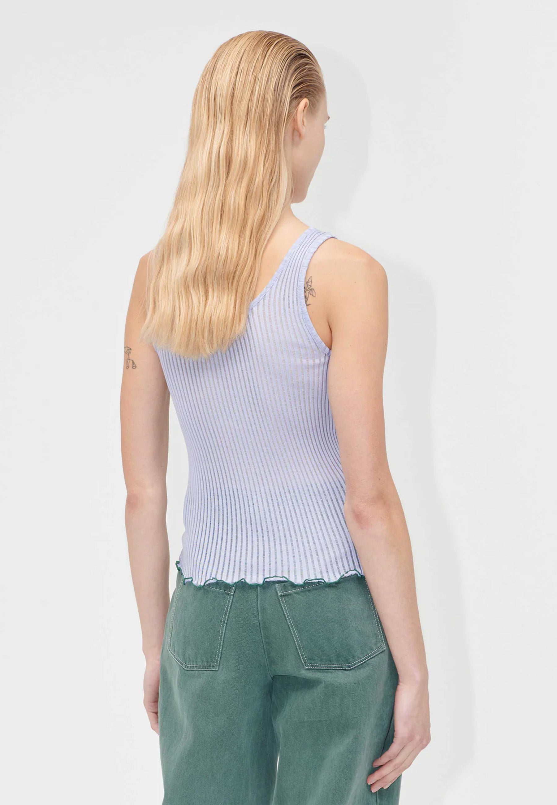 T059-2355 Seamless Tank Top | Easter Egg