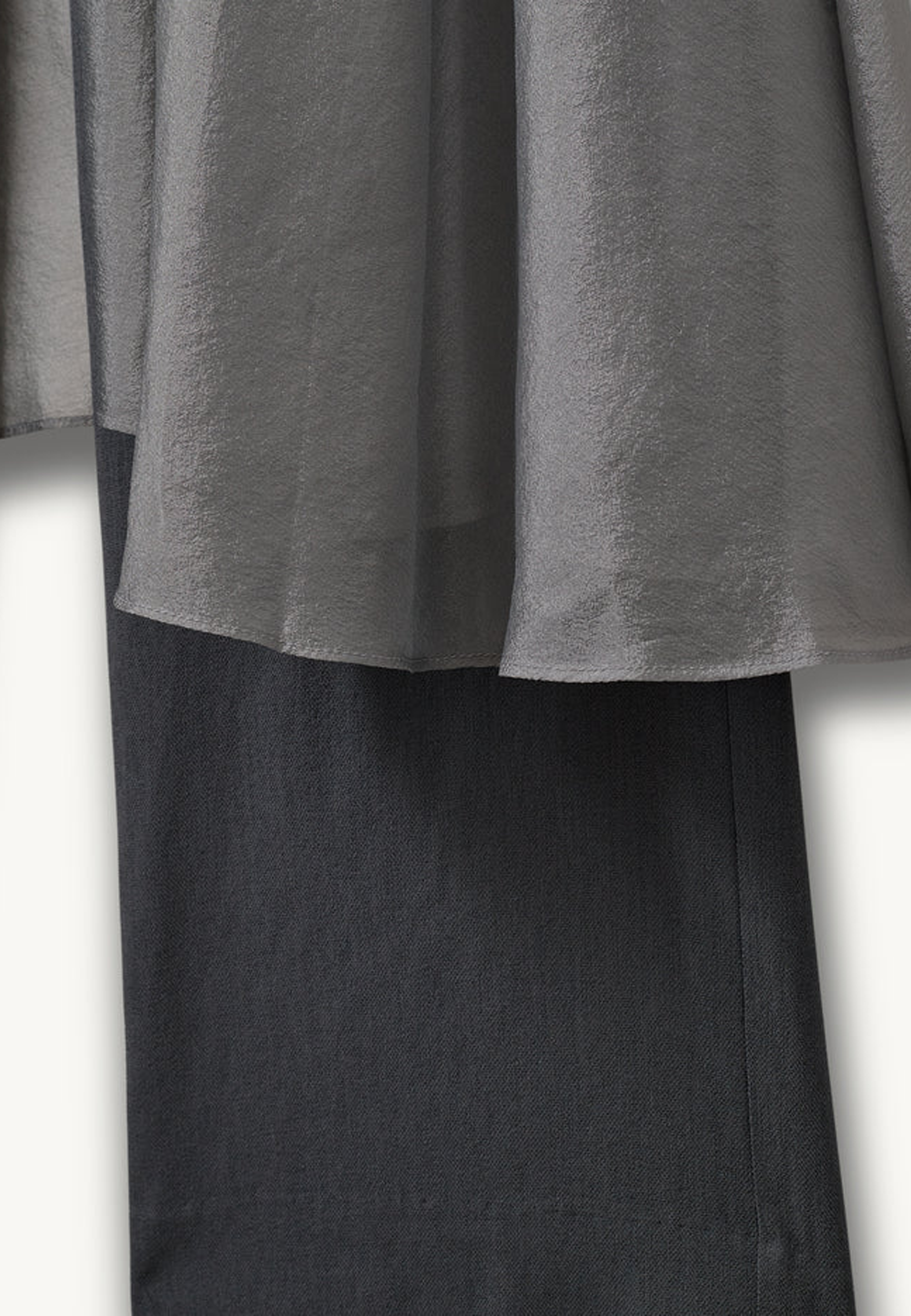 Andrea Gown Hose | Charcoal