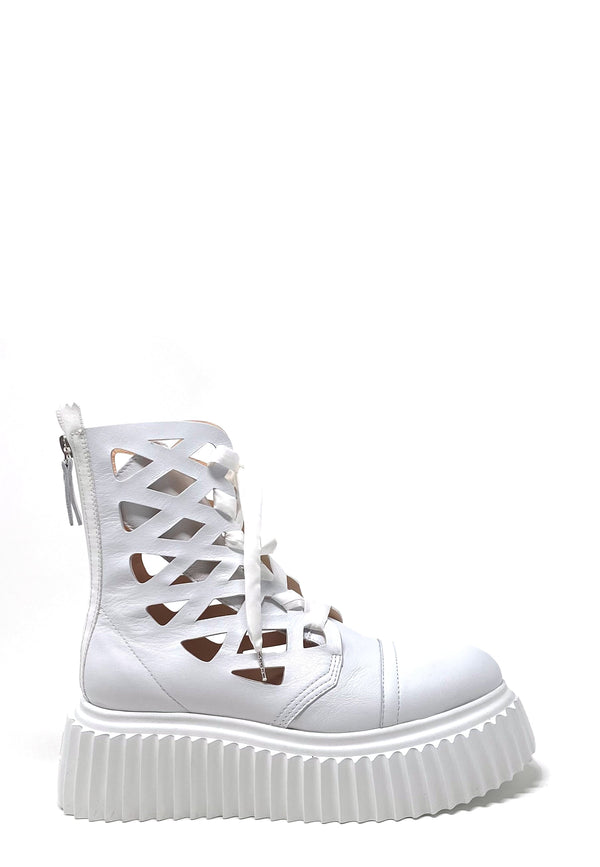Viggy Cut Out Boot | Bianco