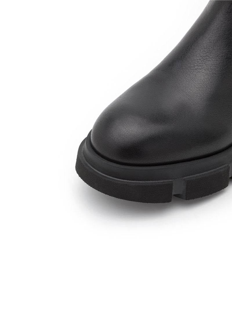 CPH544 Overknee Boot | Black