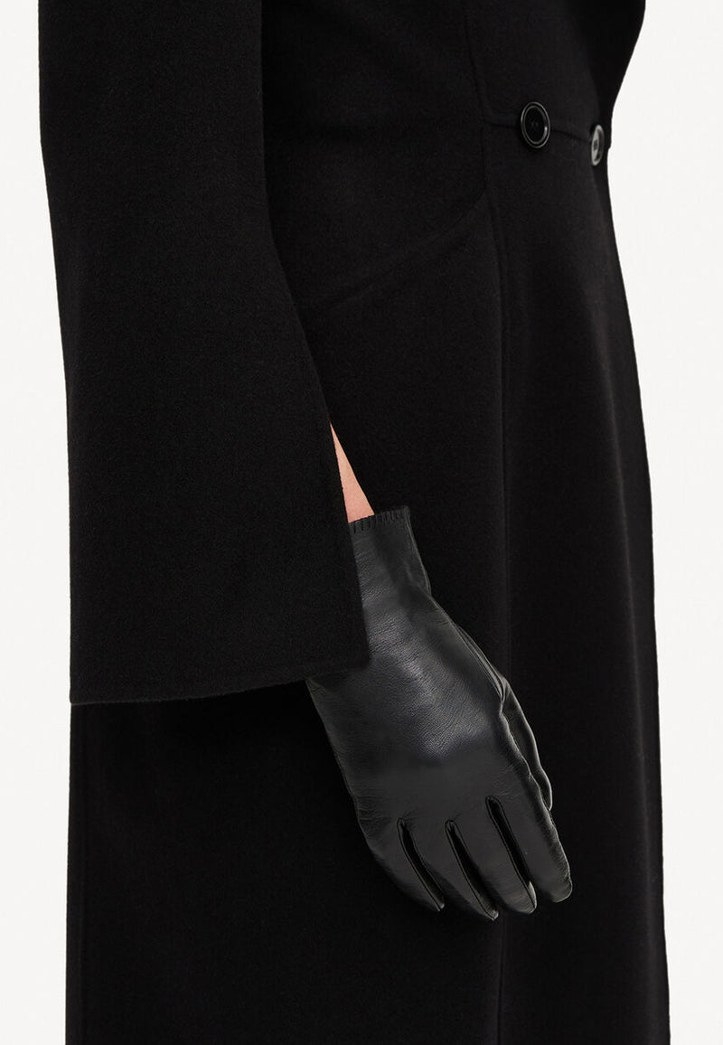 Ginny Handschuh | Black