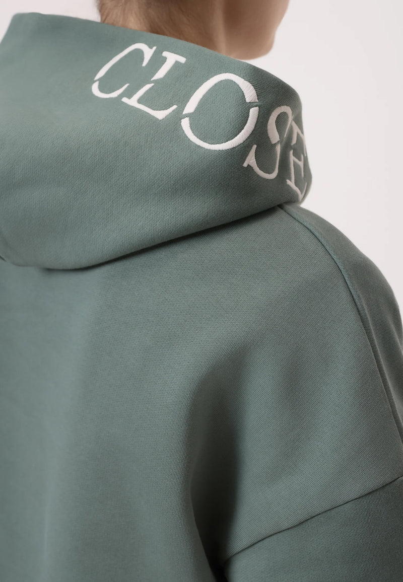 C95358 Logo Hoodie | Faded Green