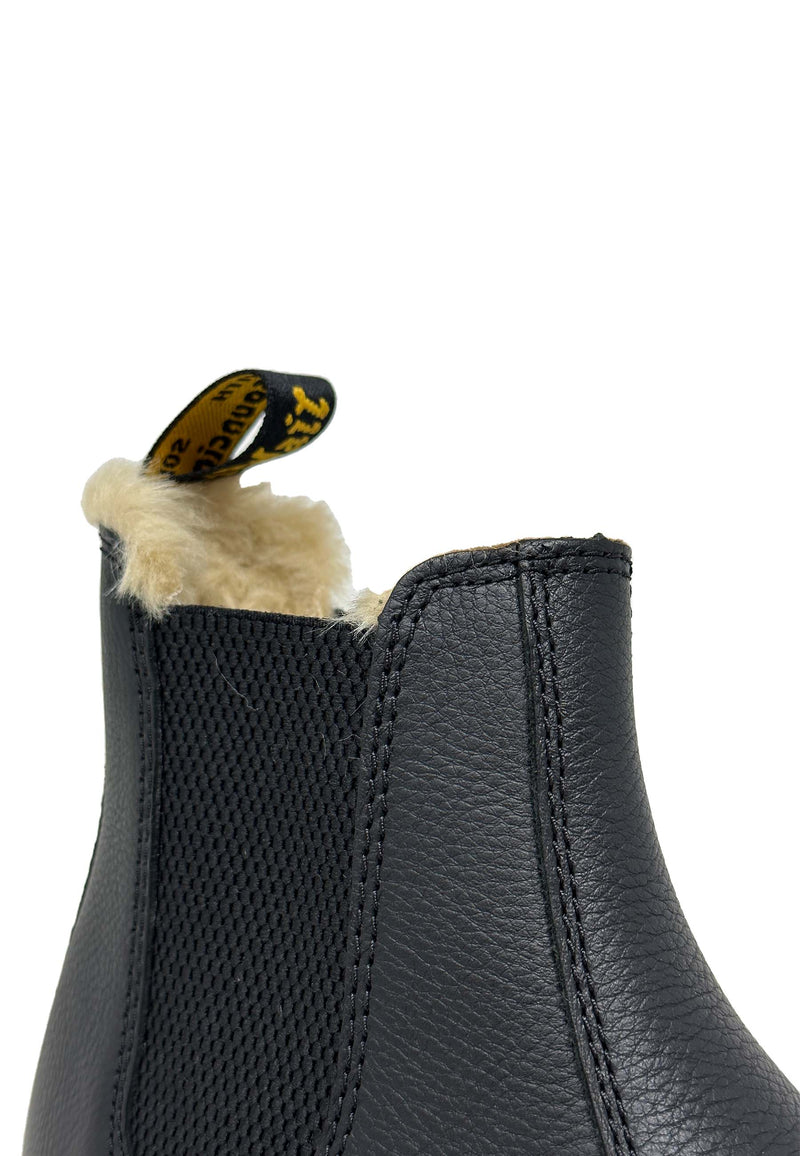 2976 Quad Chelsea Boot | Black Pisa Faux Fur