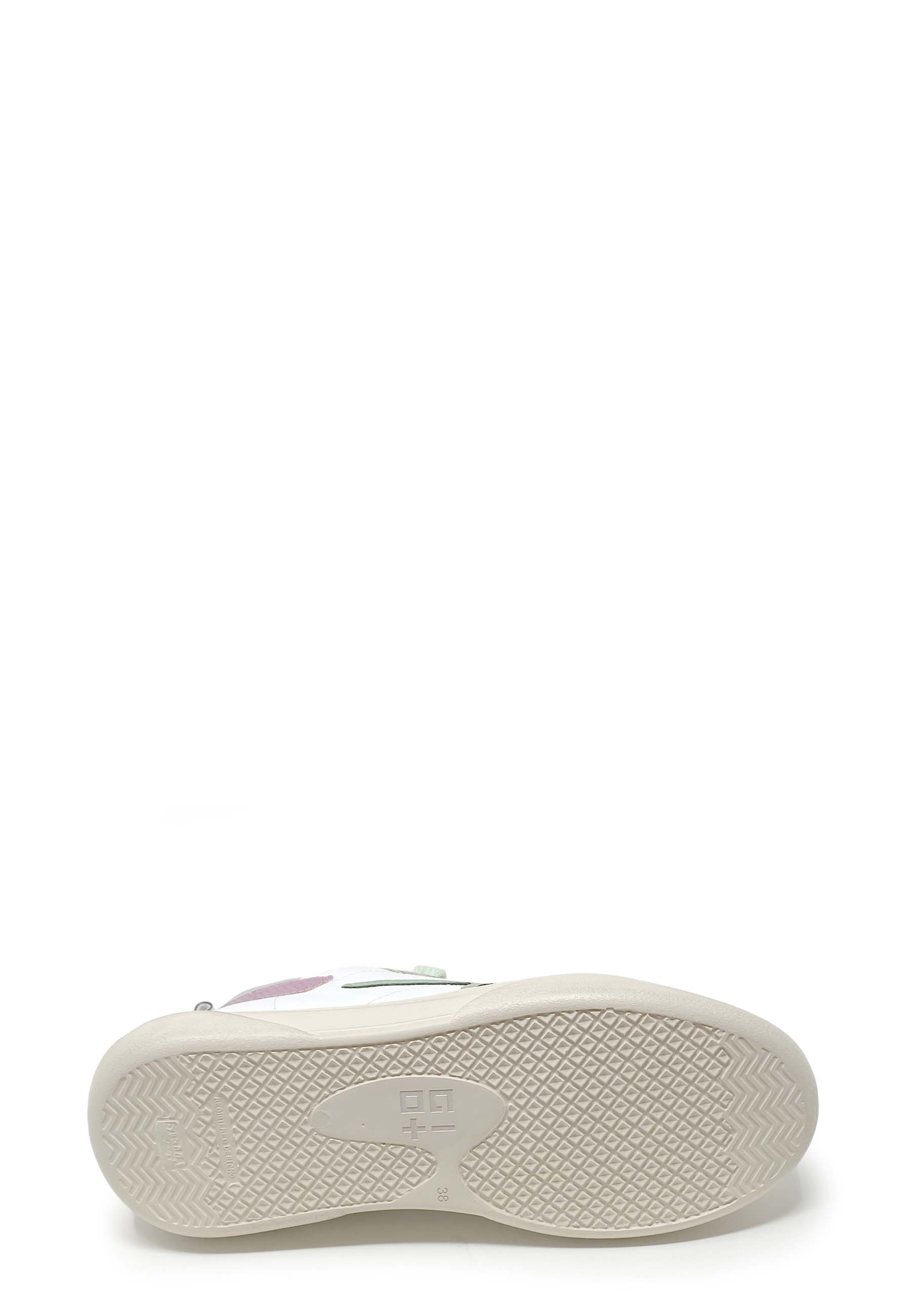 Giada Sneakers | Laminate