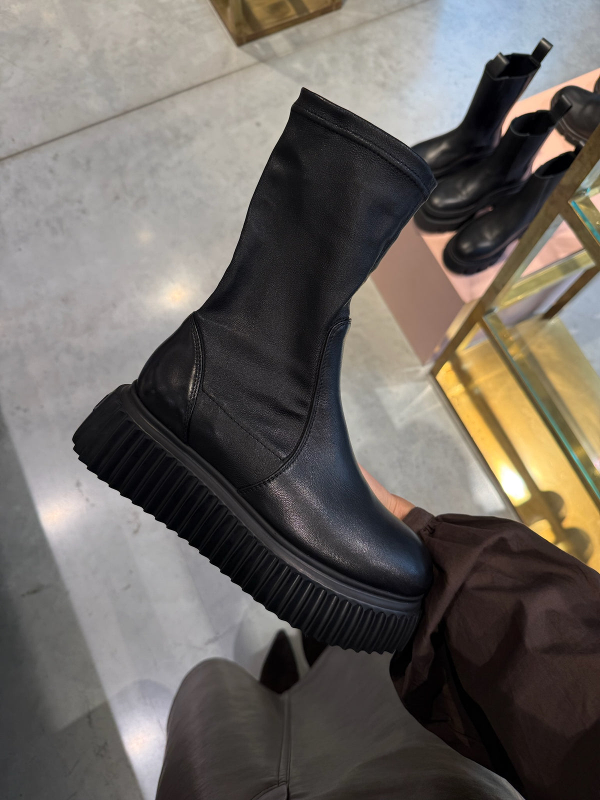 Milagros Stretch Boot | Nero