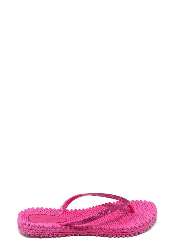 Cheerful 01 toe separator sandal | magenta