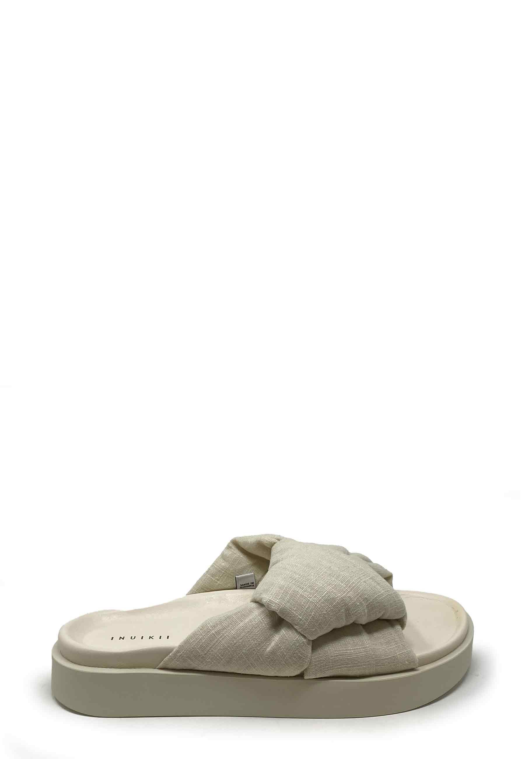 Overdimensionerede mules i hør med knude | Off-white