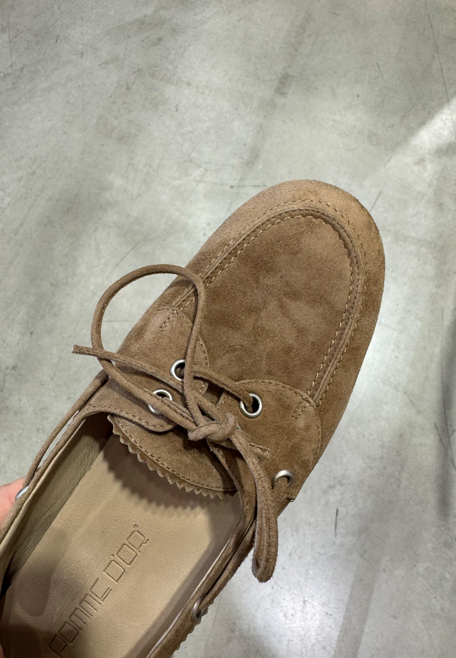 1250 Marina Bootsschuh | Toffee Camoscio