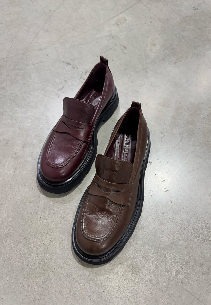 2205 Nicky Loafer | Espresso Glove