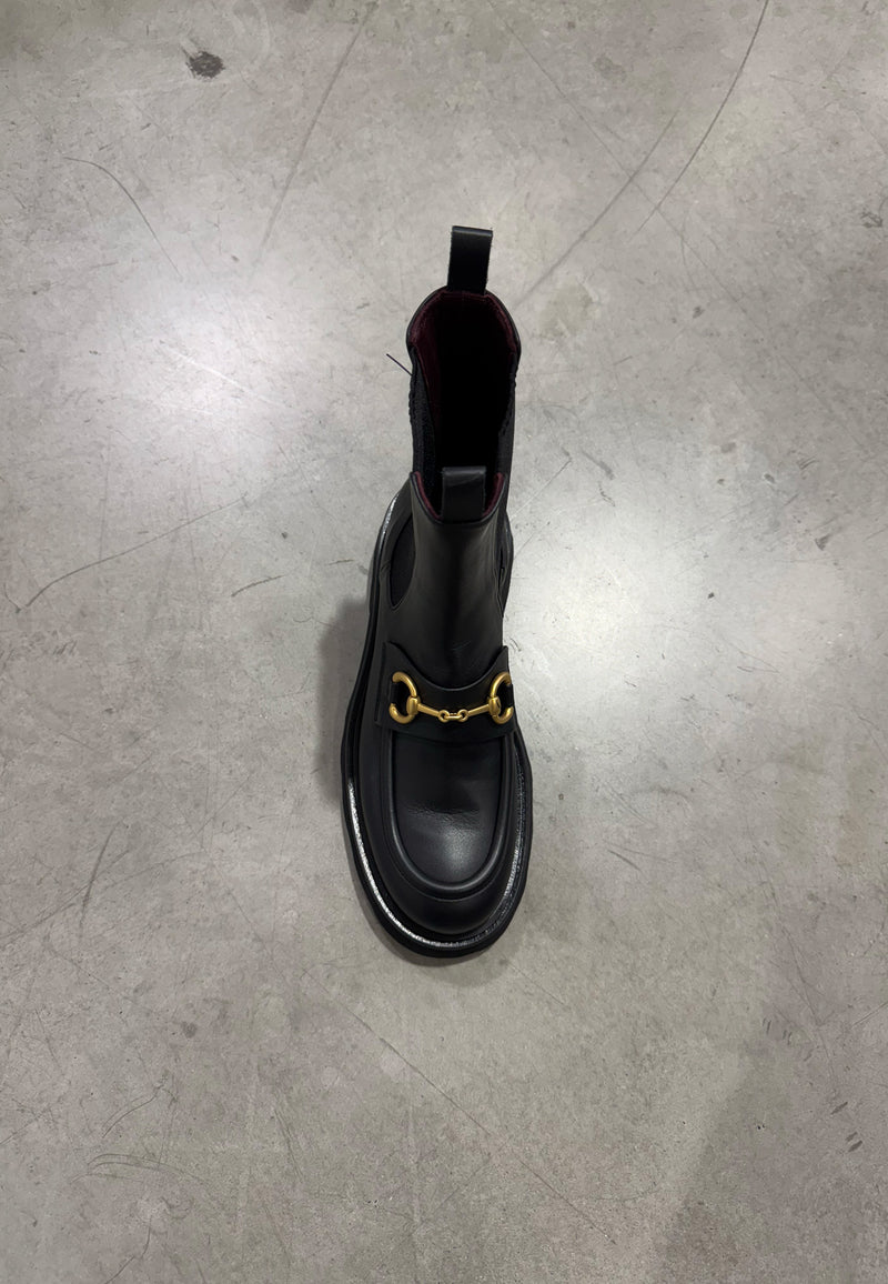 2282 Nicky Chelsea Boot | Nero Seta