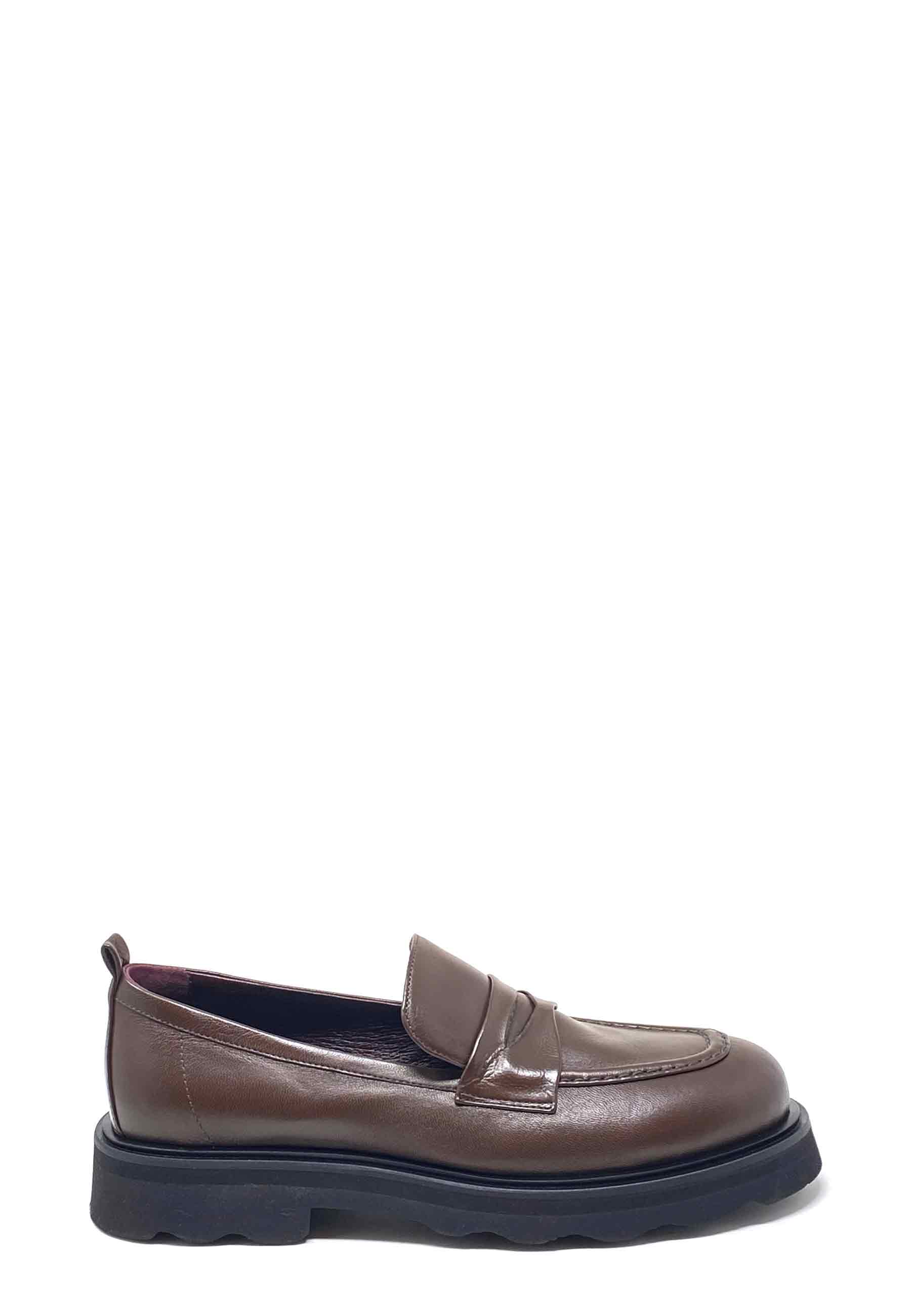 2205 Nicky Loafer | Espresso Glove