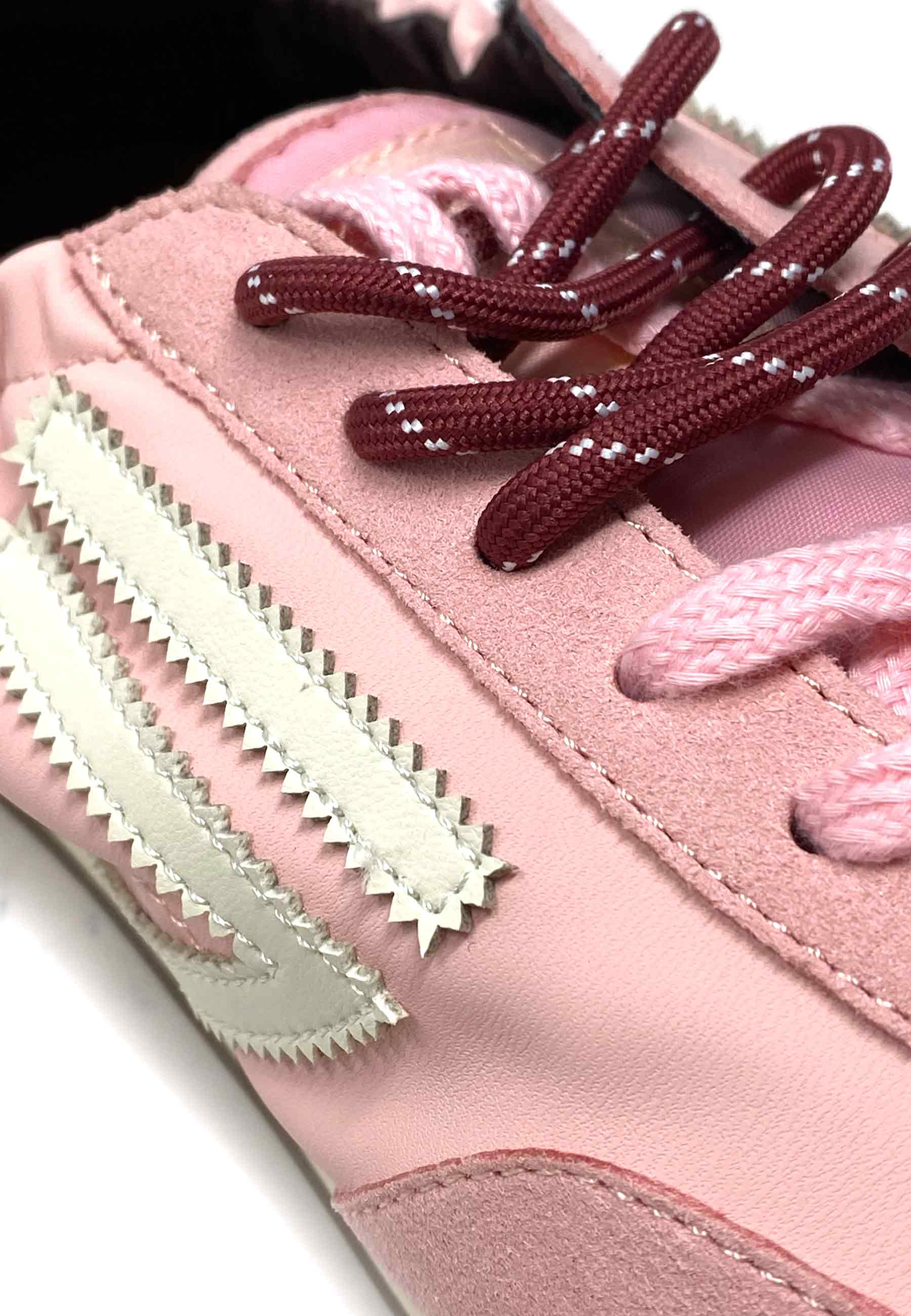 Panther Sneakers | Ferskenskind