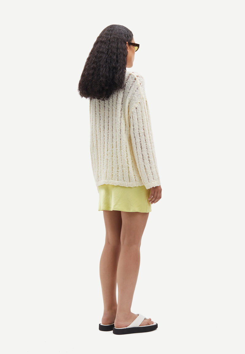 Sajulia Sweater | Solitary Star