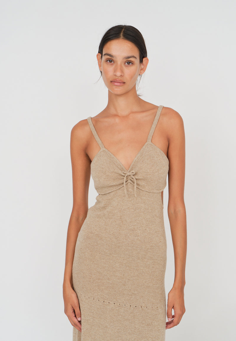 Como Bra Kleid | Camel