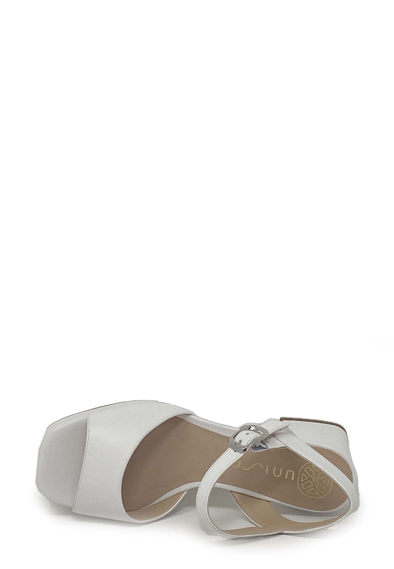 Ney Sandal | White