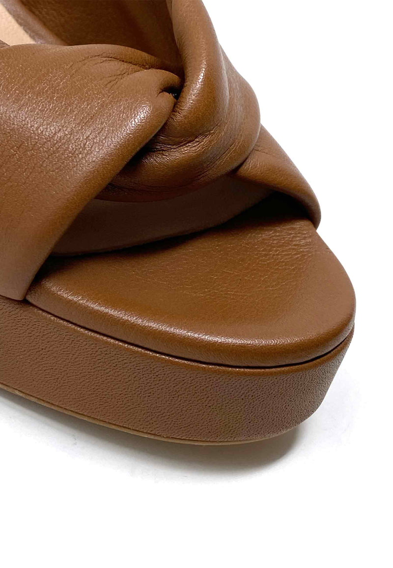 Onoa Sandal | Saddle