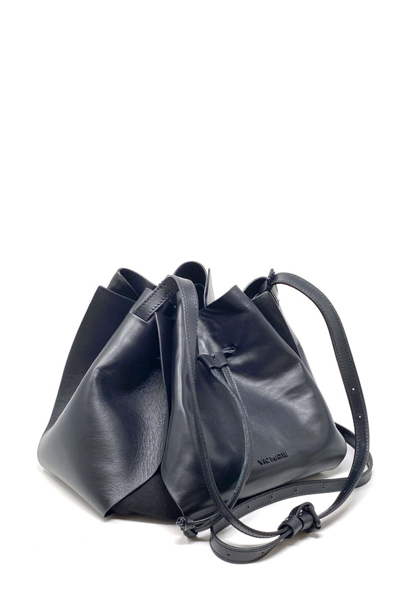 1E0748T bag | Black